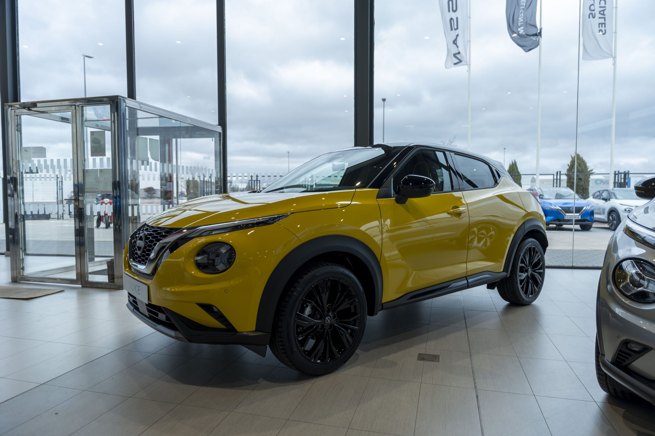 NISSAN Juke 1.0 DIG-T Ikon 4×2 114 CV
