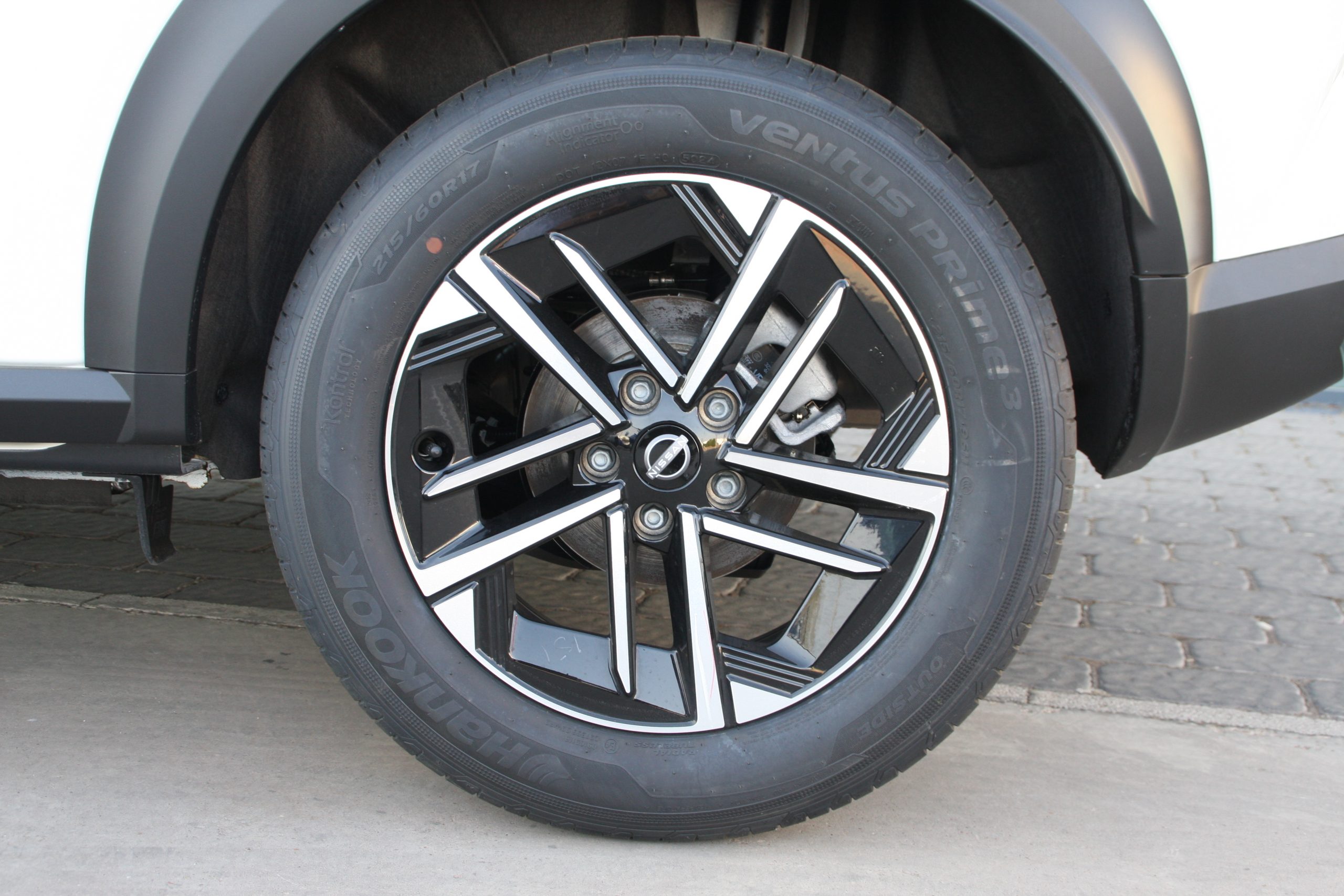 NISSAN Juke 1.0 DIG-T N-Connecta 4×2 114