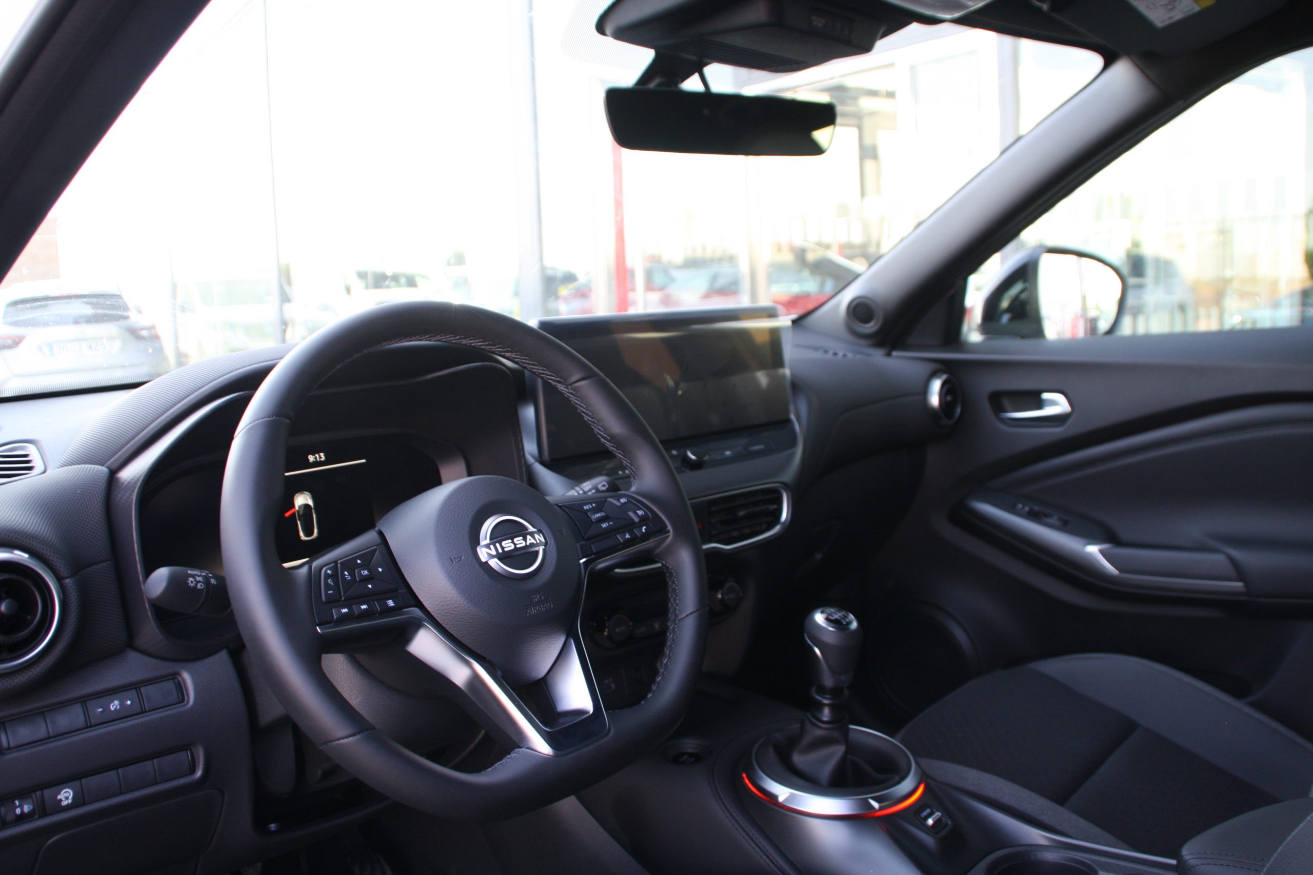 NISSAN Juke 1.0 DIG-T N-Connecta 4×2 114