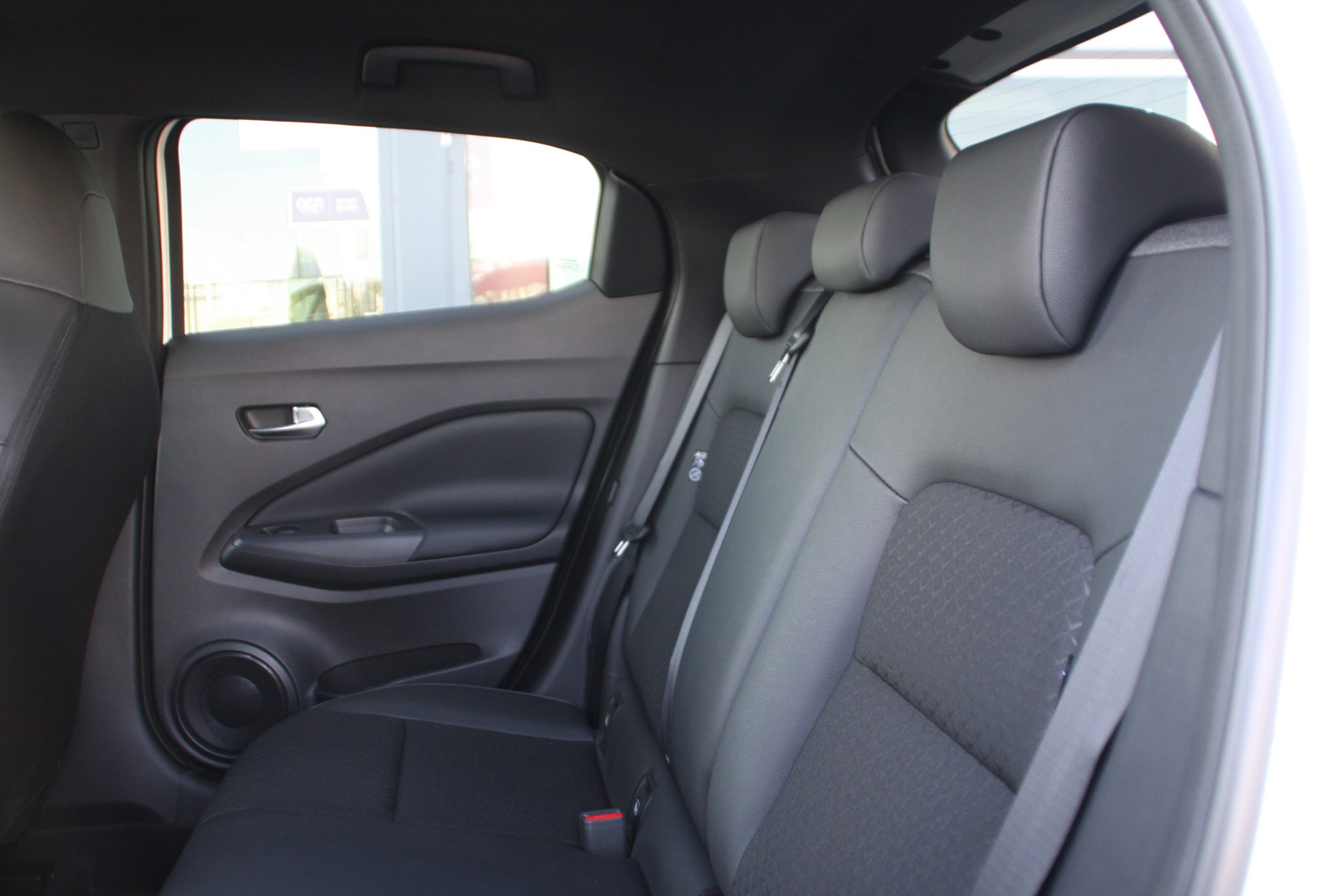 NISSAN Juke 1.0 DIG-T N-Connecta 4×2 114