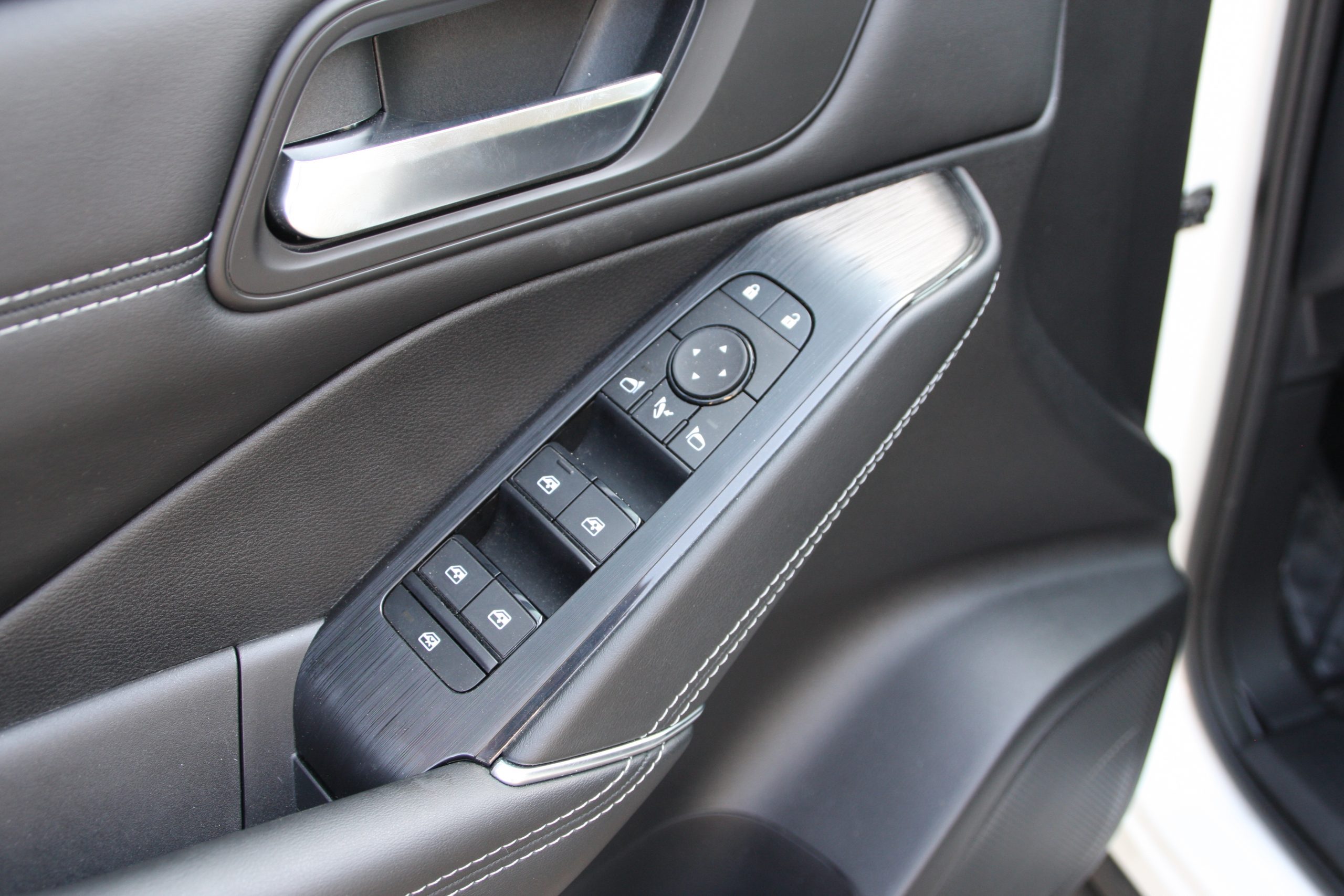 NISSAN Qashqai 1.3 DIG-T mHEV 12V N-Connecta 4×2 103kW