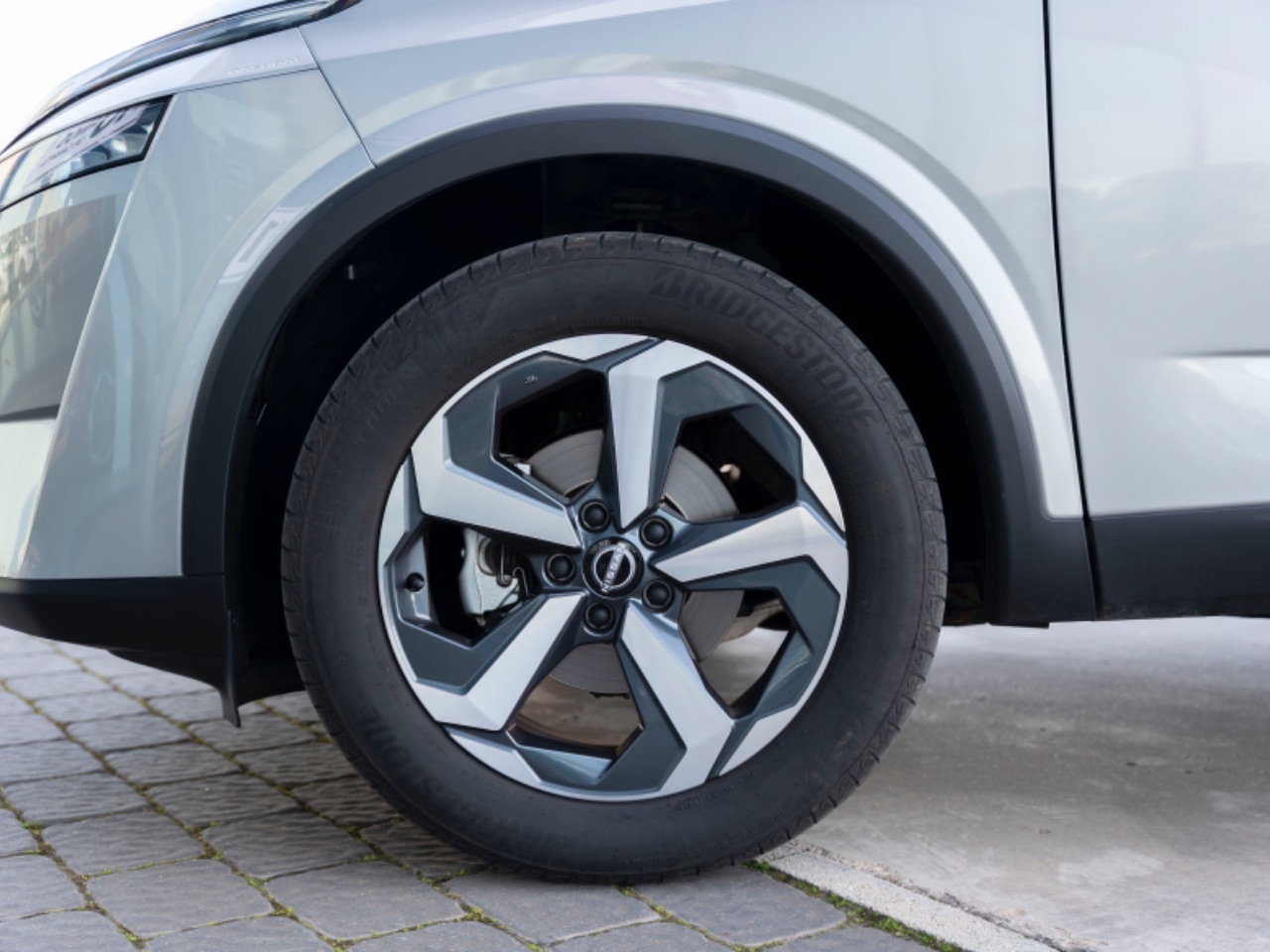 NISSAN QASHQAI 1.3DIG-T 140CV N-CONNECTA