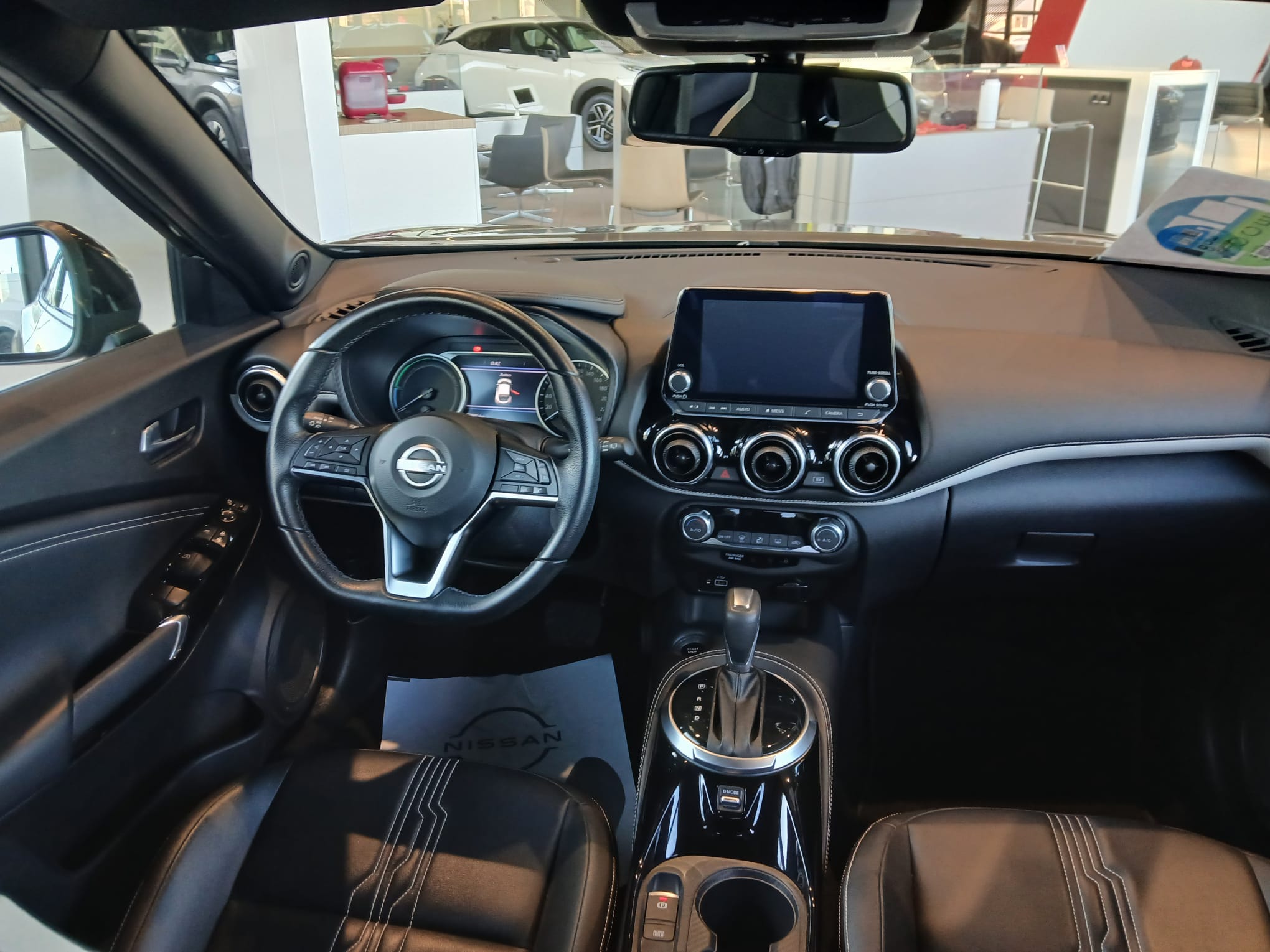 NISSAN Juke 1.6 Hybrid Premiere Editon Auto