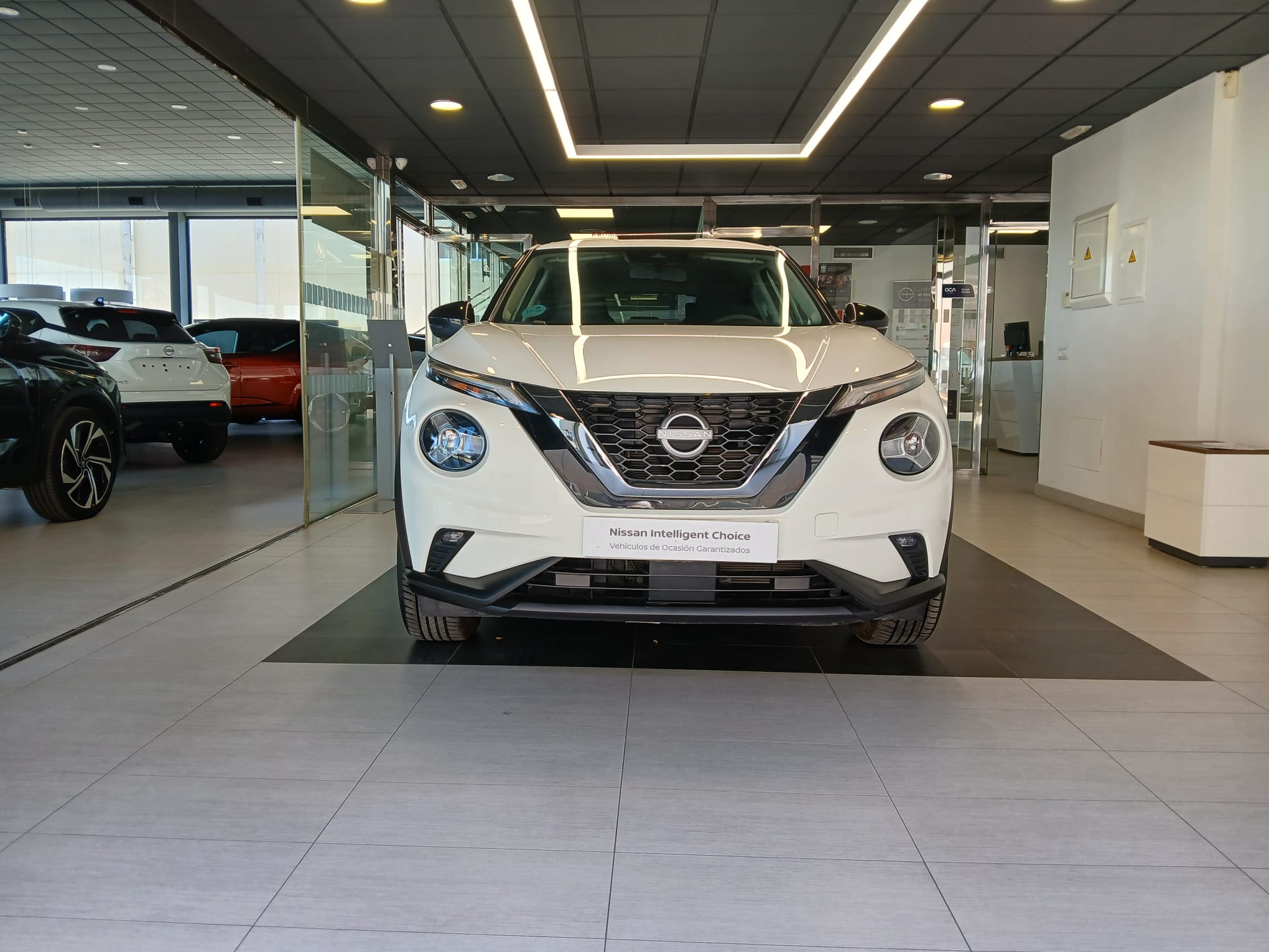 NISSAN Juke 1.0 DIG-T Acenta 4×2 114
