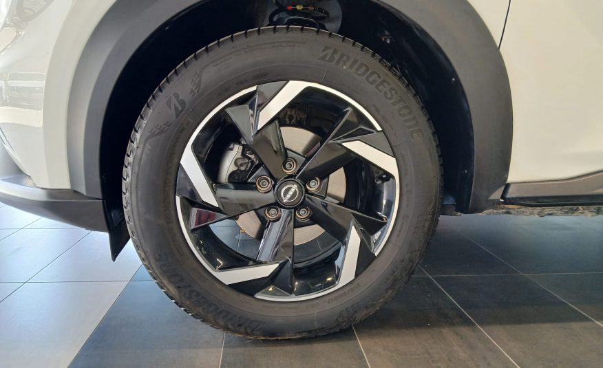 NISSAN Juke 1.0 DIG-T Acenta 4×2 114