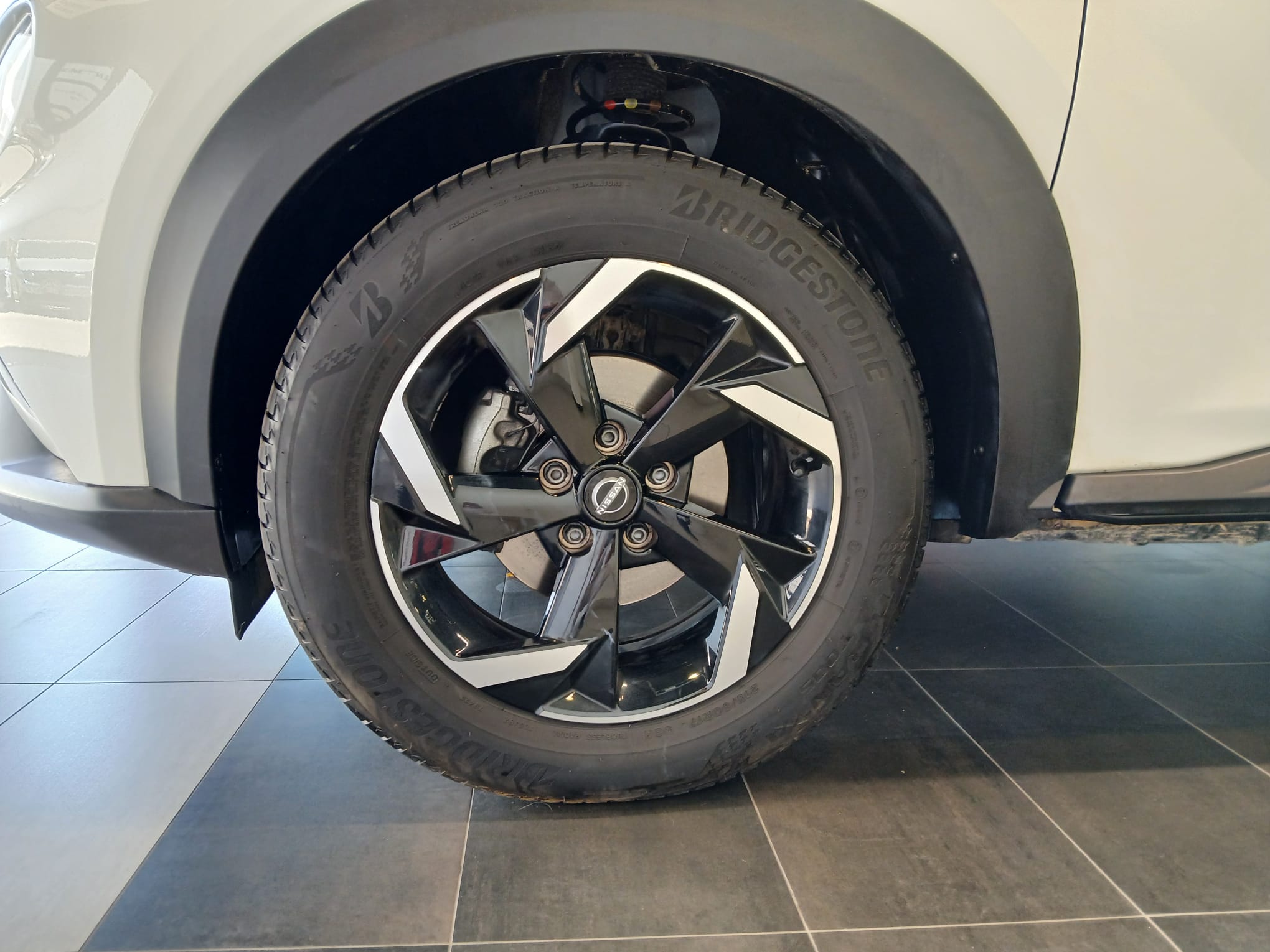 NISSAN Juke 1.0 DIG-T Acenta 4×2 114