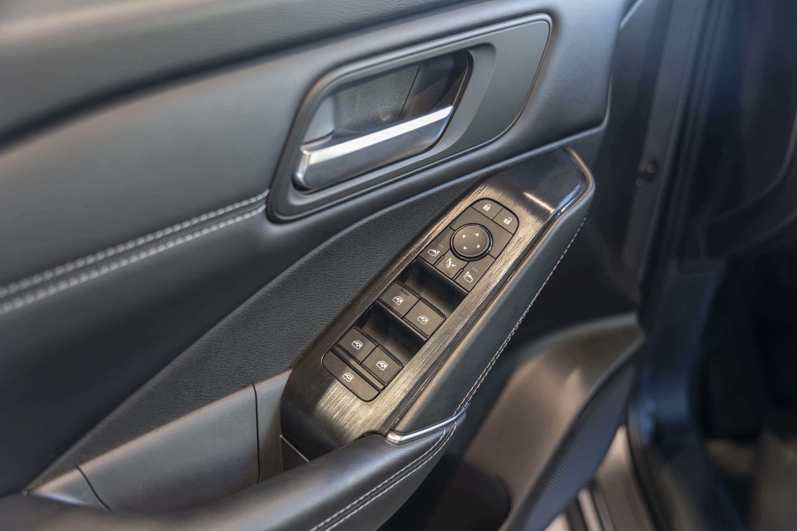 NISSAN Qashqai  1.3 DIG-T mHEV 12V N-Connecta 4×2 103kW