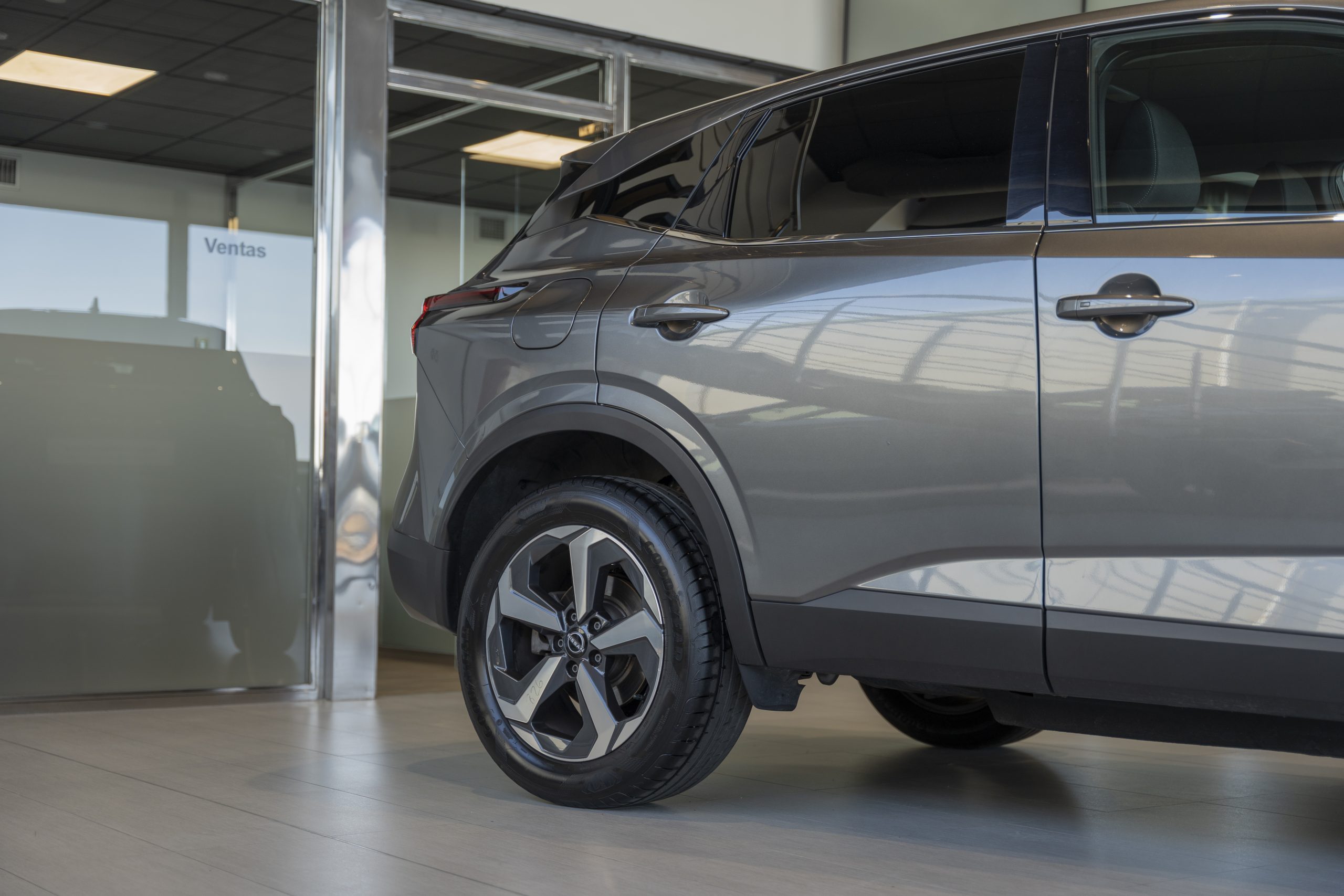 NISSAN Qashqai  1.3 DIG-T mHEV 12V N-Connecta 4×2 103kW