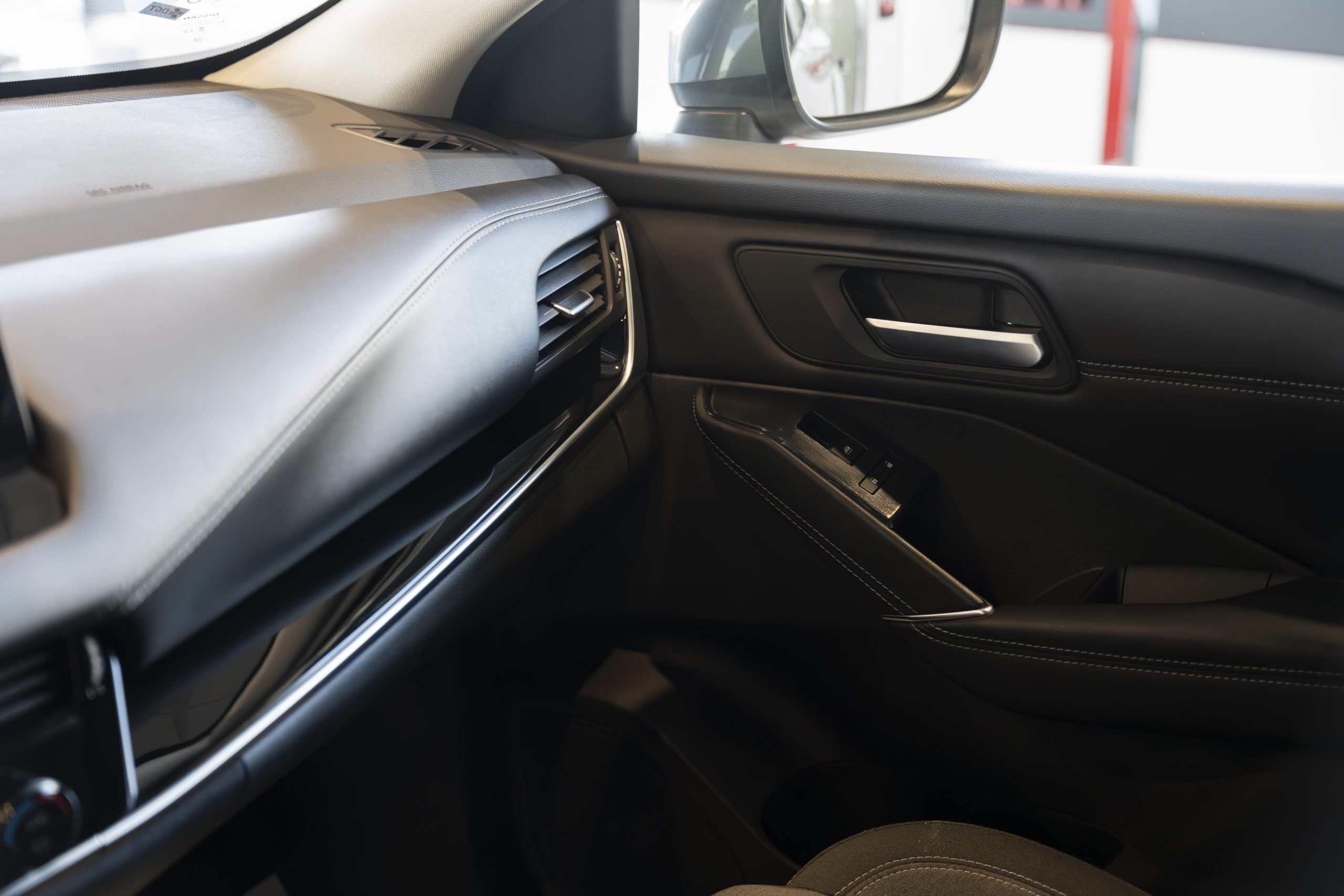 NISSAN Qashqai  1.3 DIG-T mHEV 12V N-Connecta 4×2 103kW