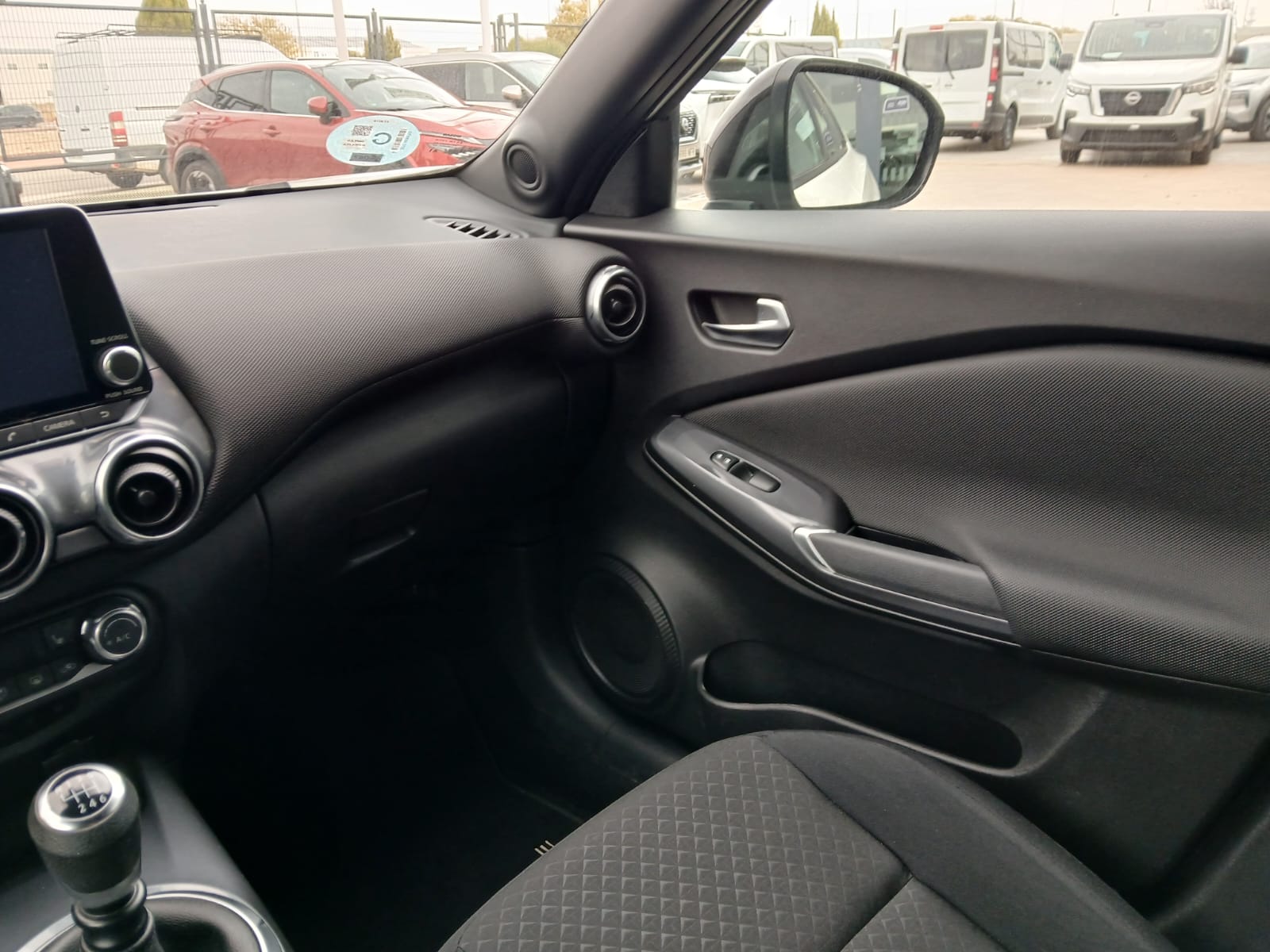 NISSAN Juke 1.0 DIG-T Acenta 4×2 114