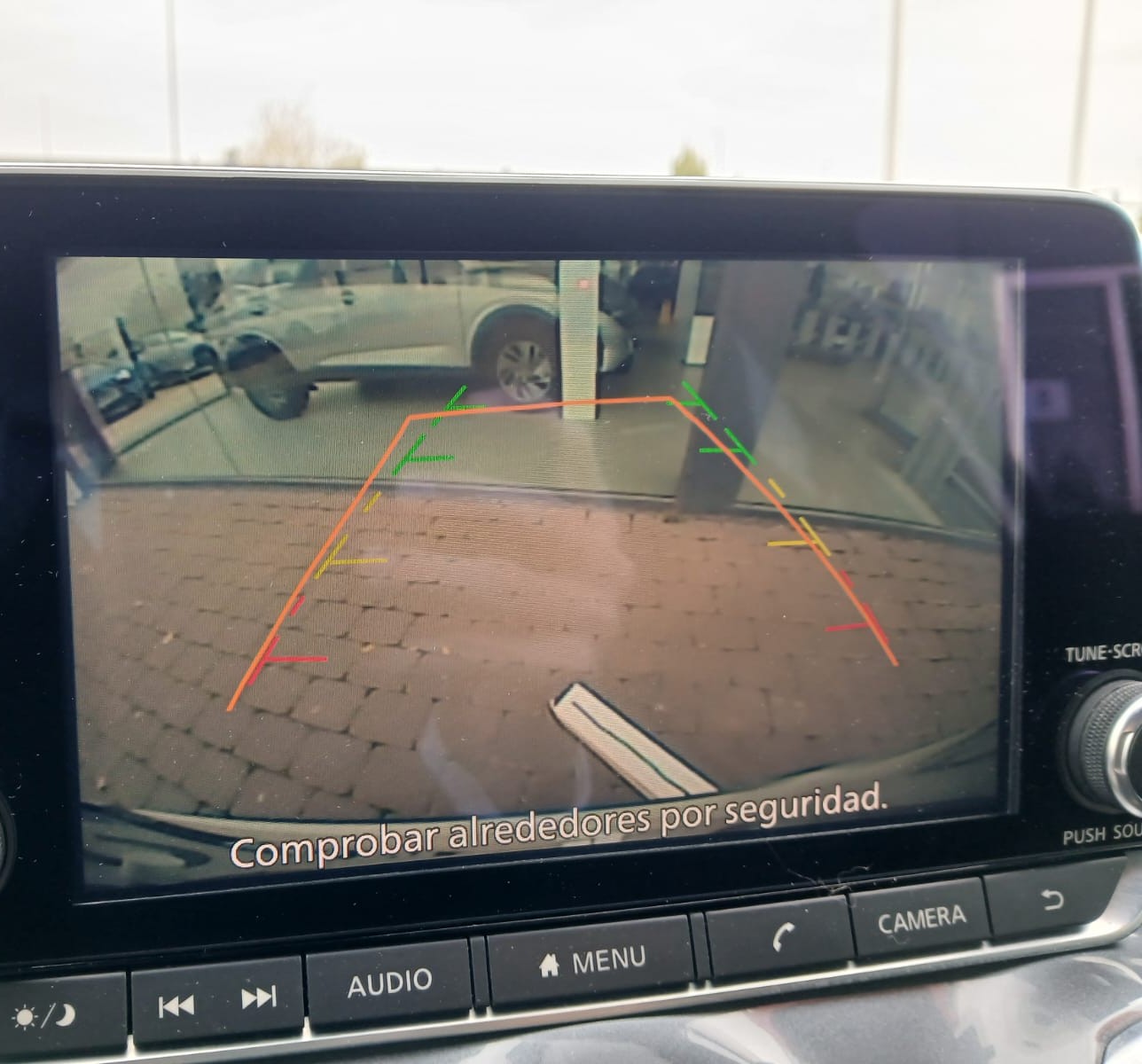 NISSAN Juke 1.0 DIG-T Acenta 4×2 114