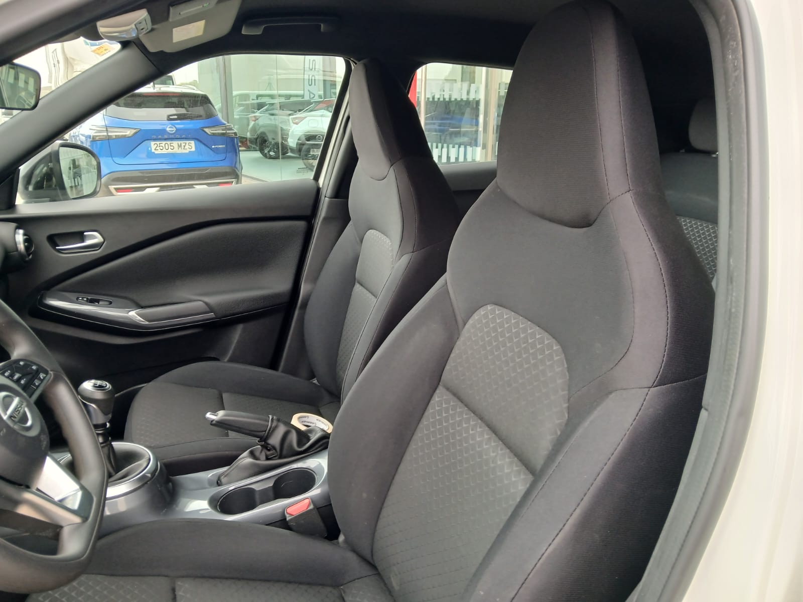 NISSAN Juke 1.0 DIG-T Acenta 4×2 114