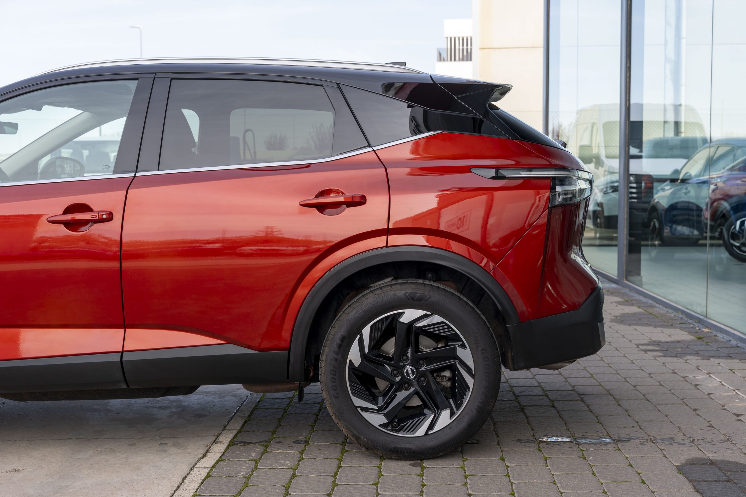 NISSAN Qashqai 1.3 DIG-T mHEV 12V N-Connecta 4×2 Aut. 117kW