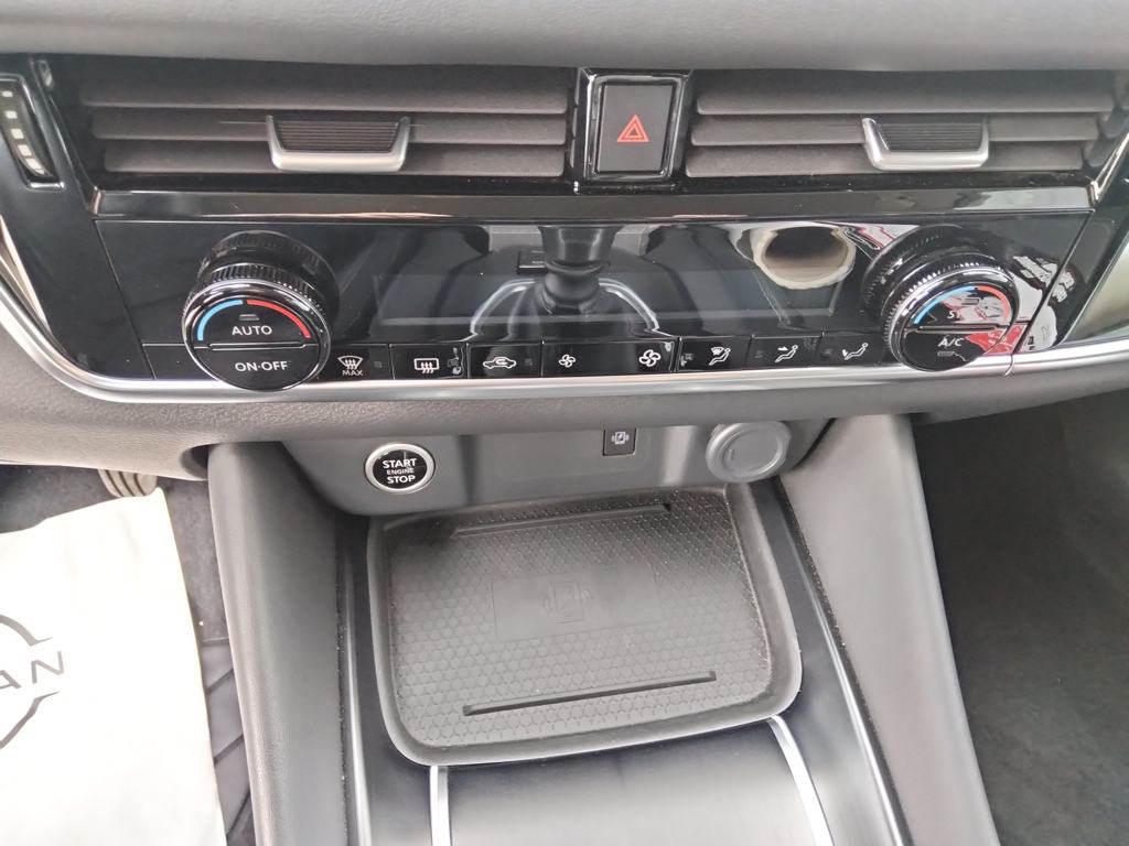 NISSAN Qashqai 1.3 DIG-T mHEV 12V N-Connecta 4×2 103kW