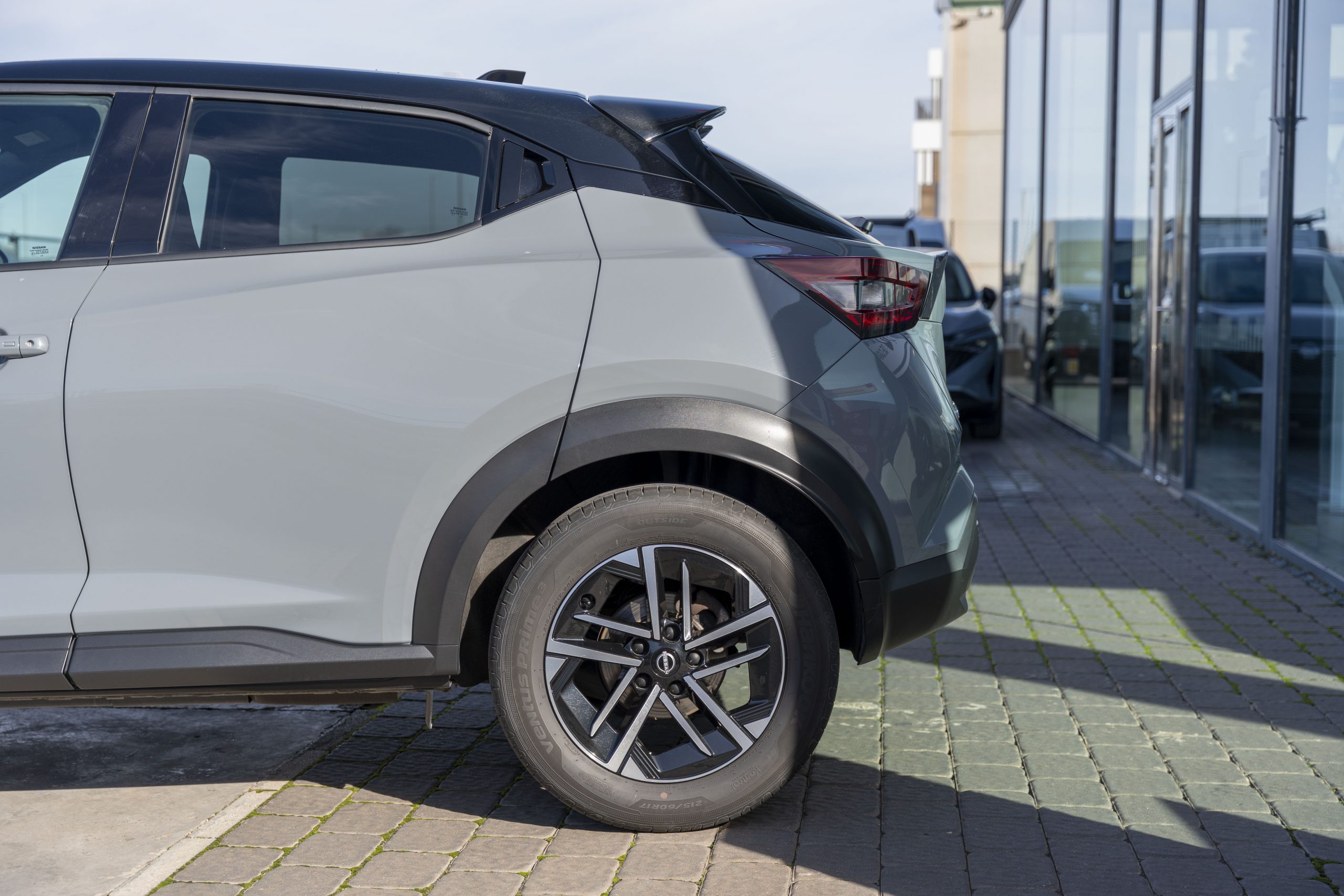 NISSAN Juke 1.0 DIG-T N-Connecta 4×2 84kW