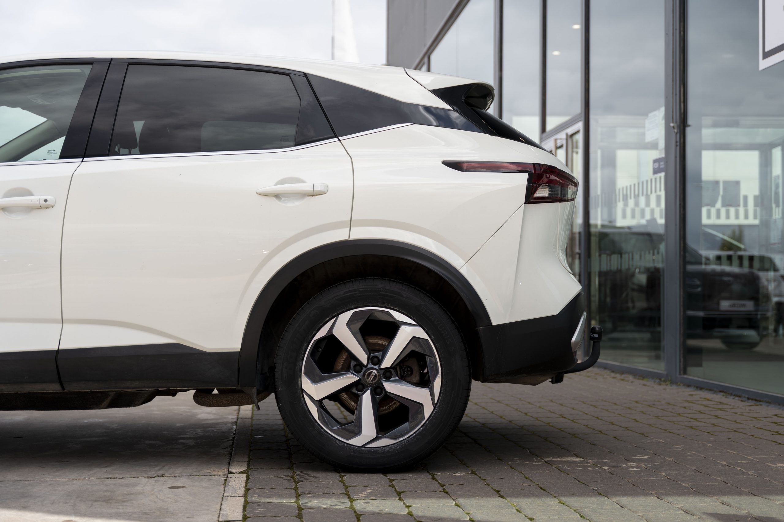 NISSAN Qashqai Qashqai 1.3 DIG-T mHEV 12V N-GO 4×2 103kW