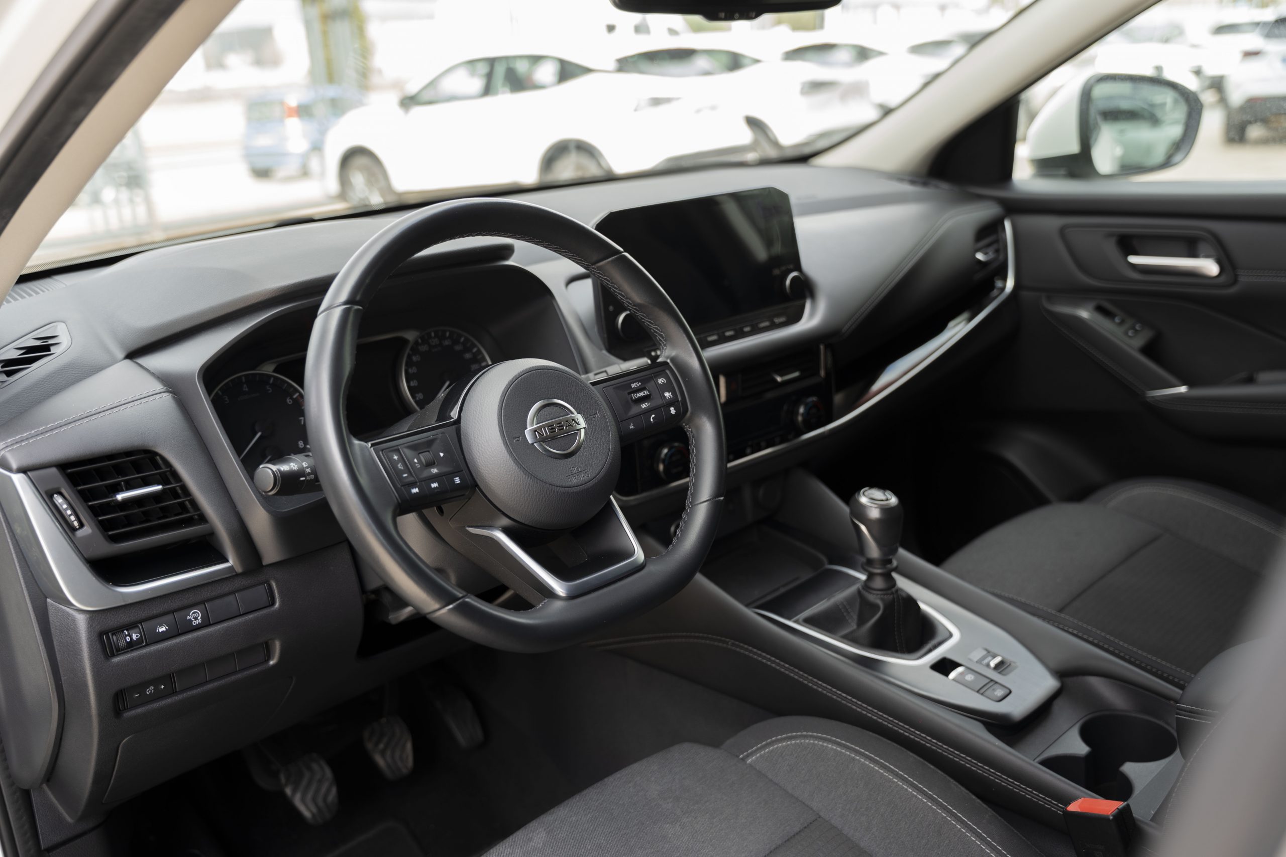 NISSAN Qashqai Qashqai 1.3 DIG-T mHEV 12V N-GO 4×2 103kW