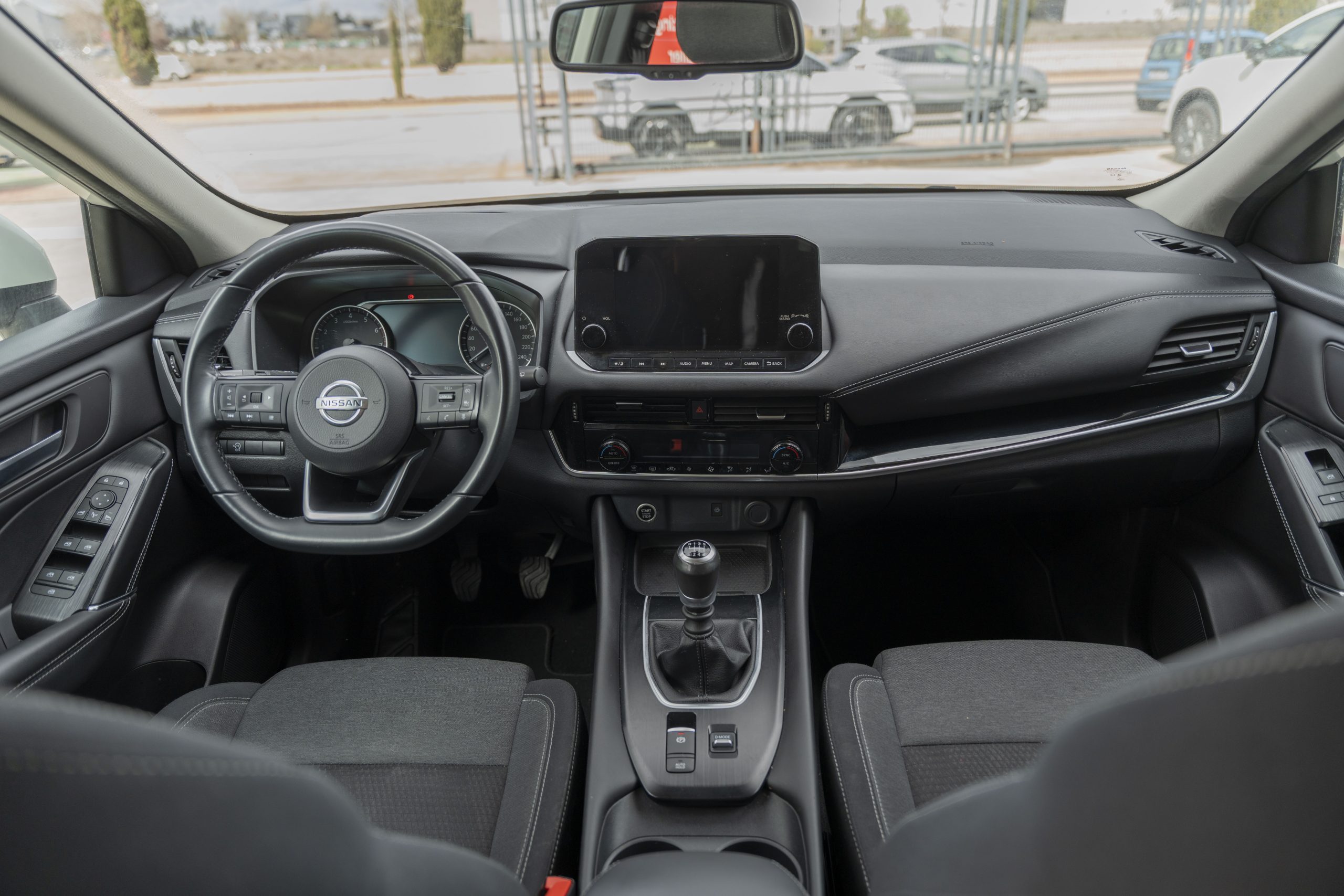 NISSAN Qashqai Qashqai 1.3 DIG-T mHEV 12V N-GO 4×2 103kW