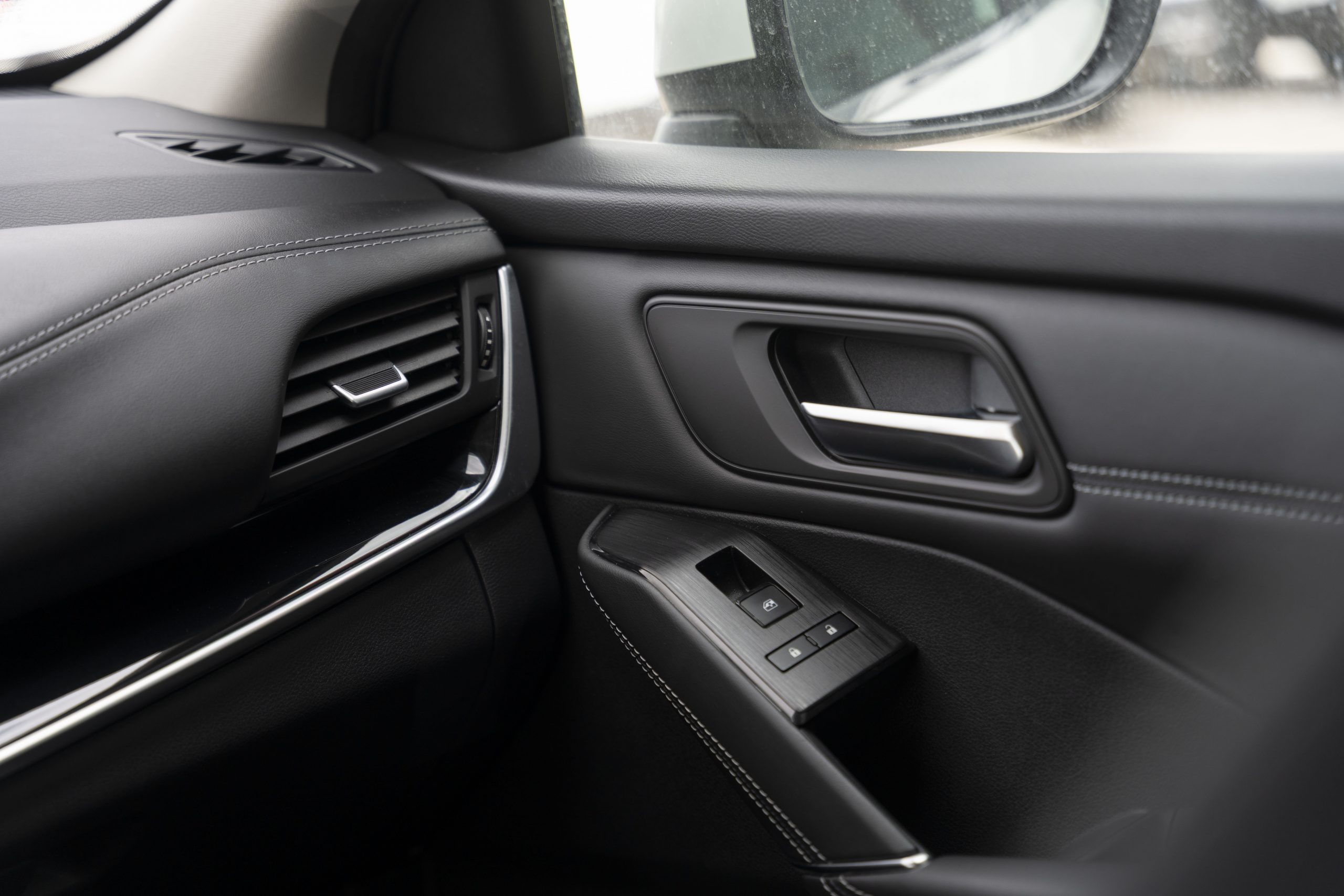 NISSAN Qashqai Qashqai 1.3 DIG-T mHEV 12V N-GO 4×2 103kW