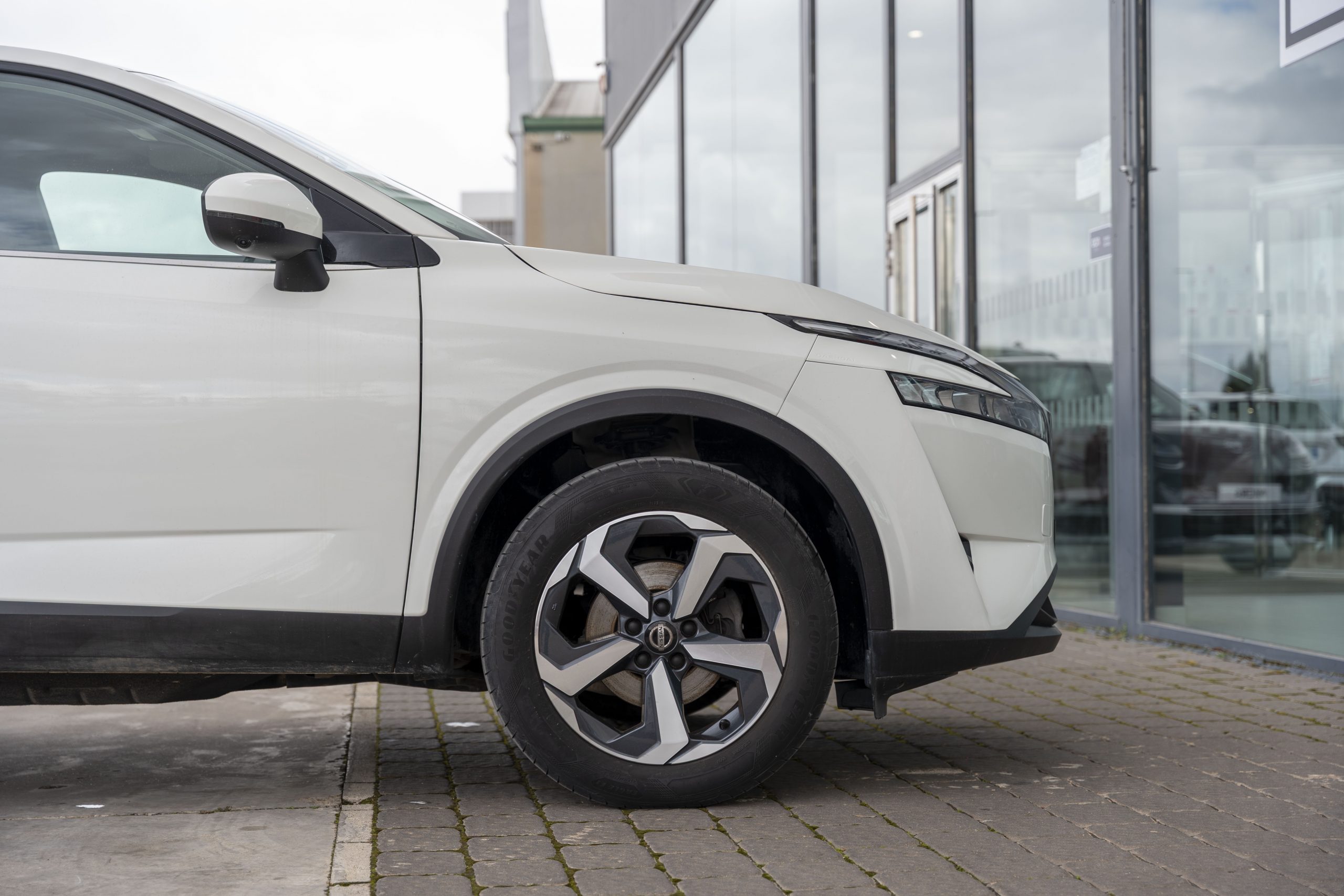 NISSAN Qashqai Qashqai 1.3 DIG-T mHEV 12V N-GO 4×2 103kW