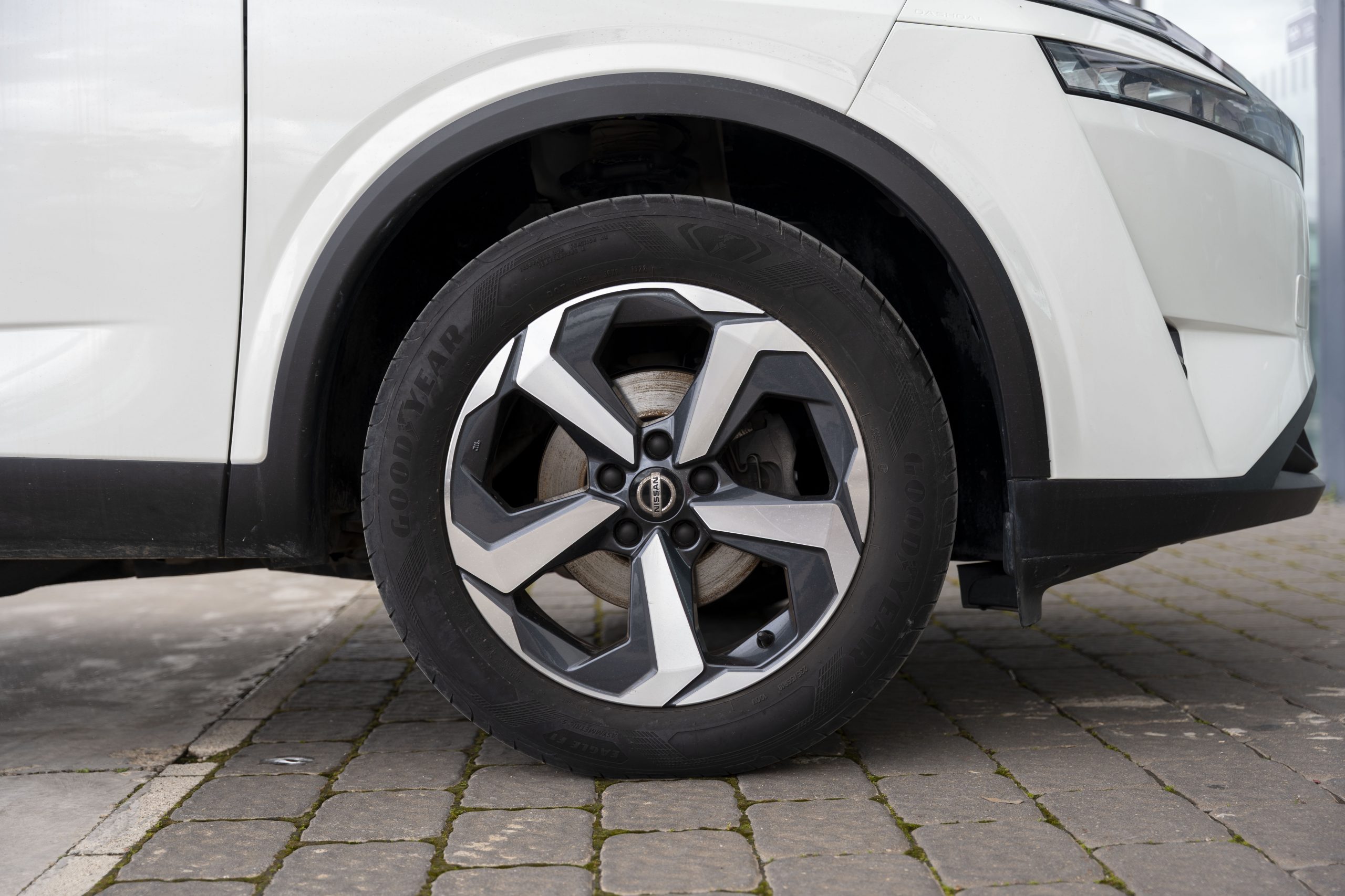 NISSAN Qashqai Qashqai 1.3 DIG-T mHEV 12V N-GO 4×2 103kW