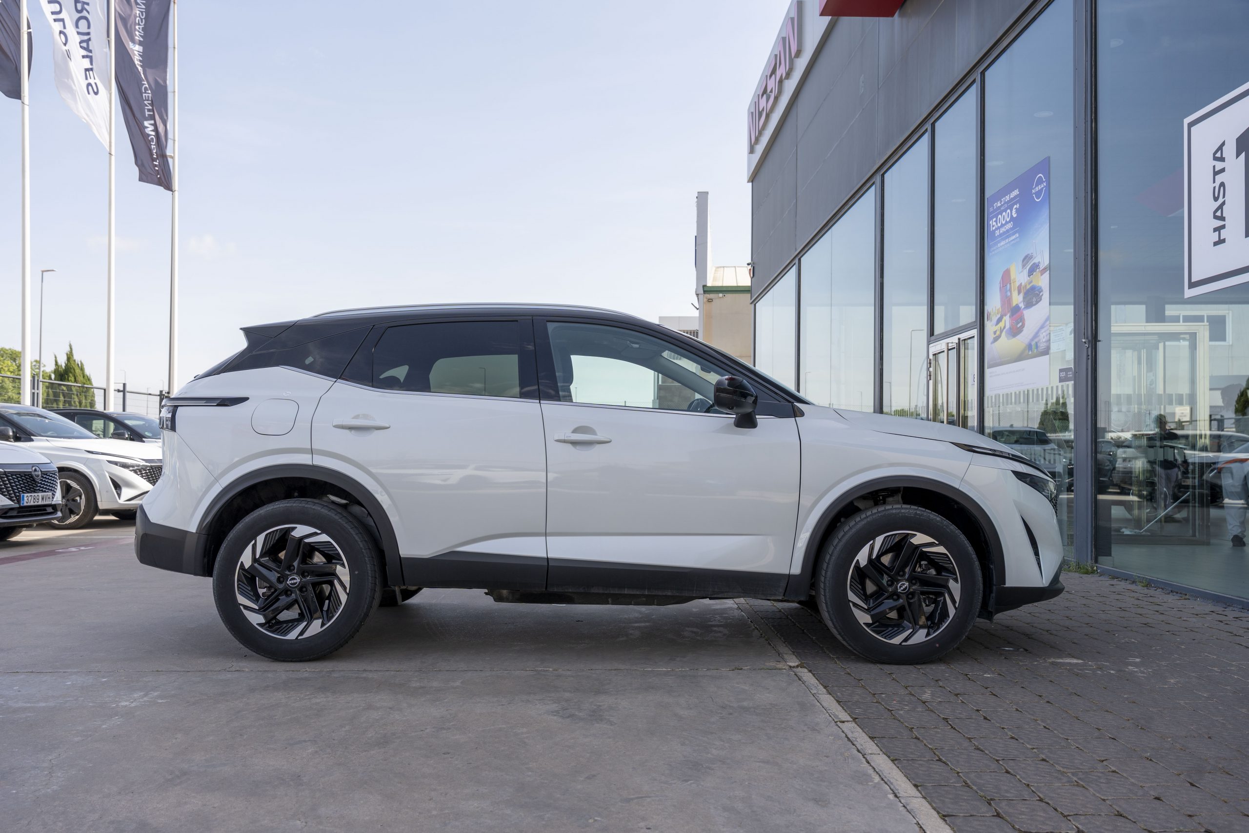 NISSAN Qashqai Qashqai 1.3 DIG-T mHEV 12V N-Connecta 4×2 Aut.