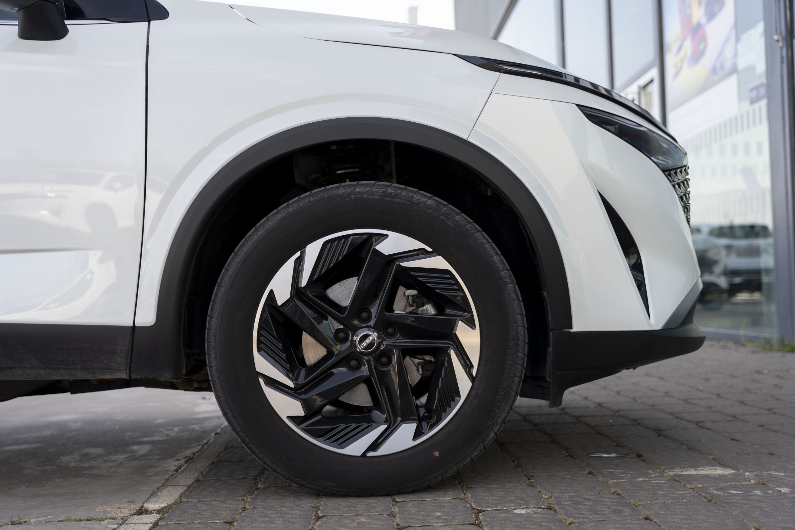 NISSAN Qashqai Qashqai 1.3 DIG-T mHEV 12V N-Connecta 4×2 Aut.