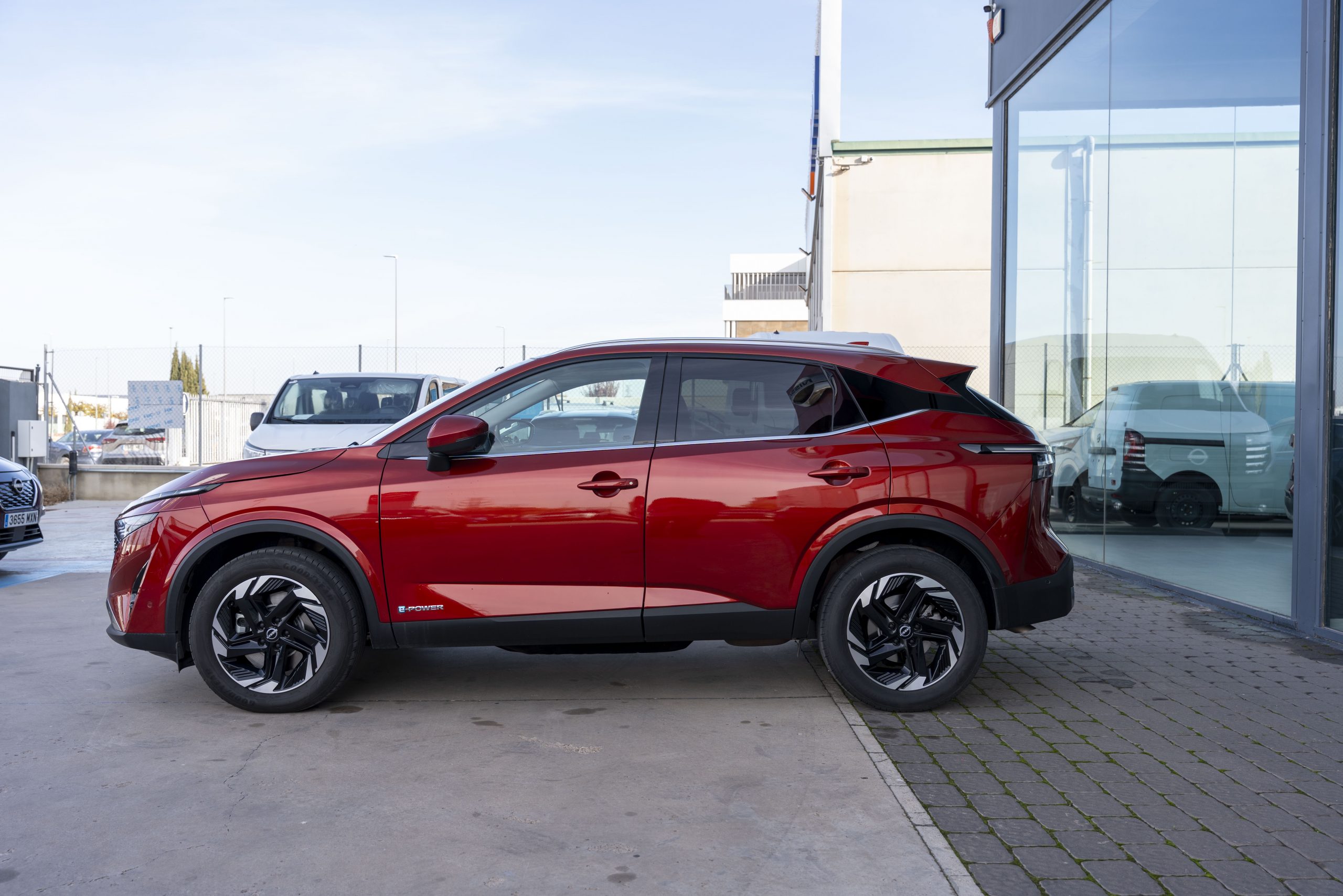 NISSAN Qashqai E-POWER N-Connecta 4×2 140kW