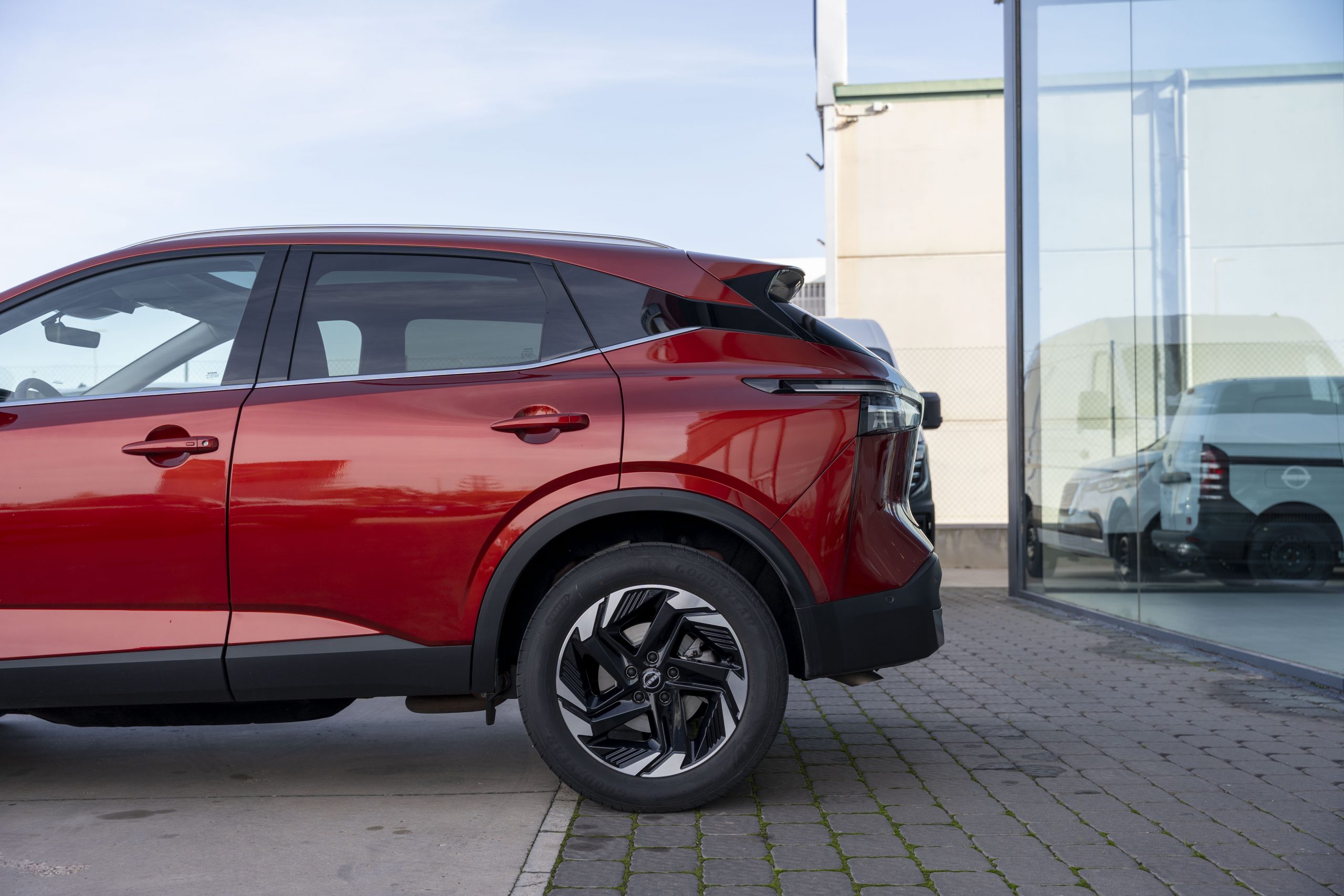 NISSAN Qashqai E-POWER N-Connecta 4×2 140kW