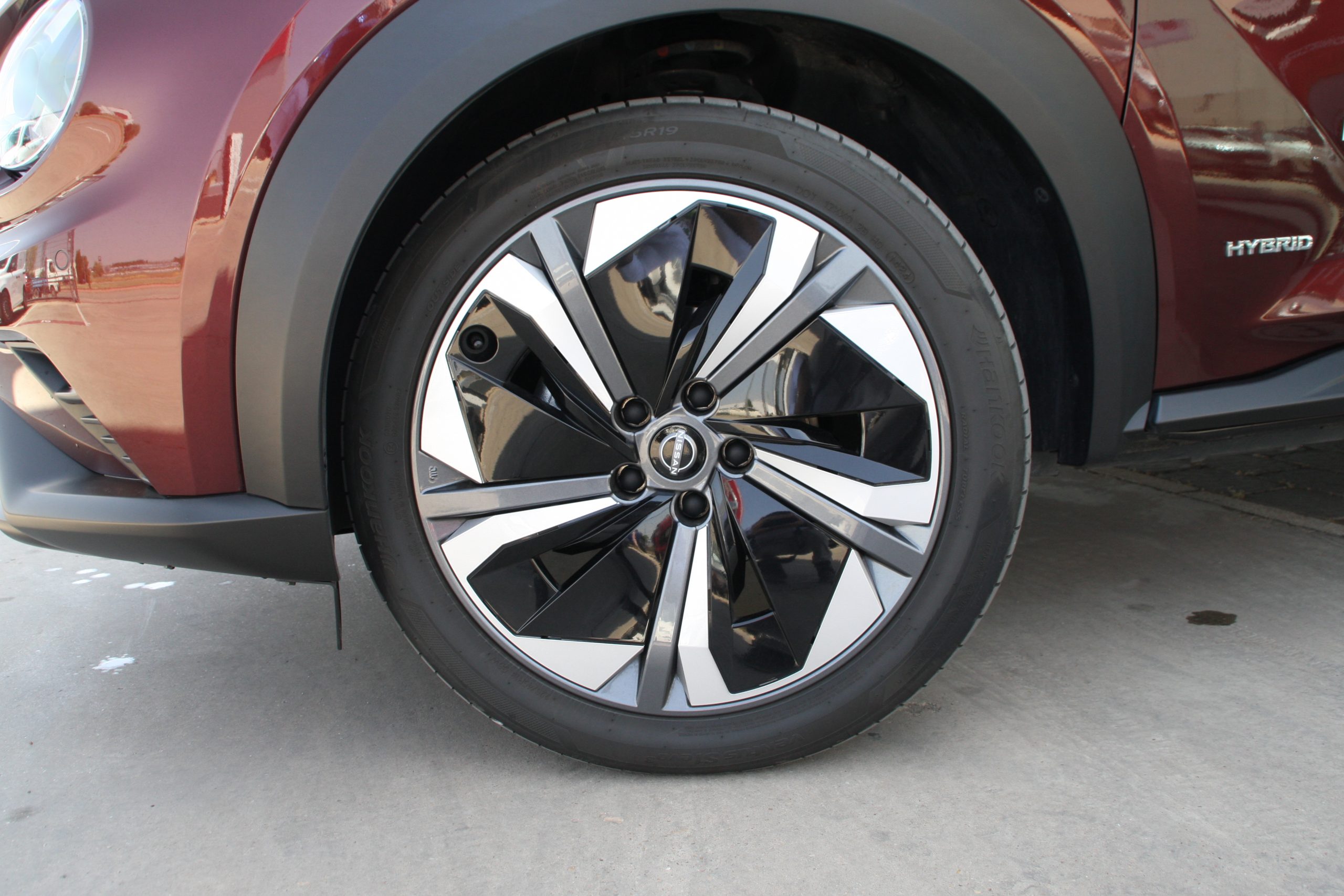 NISSAN  Juke 1.6 Hybrid Tekna Auto 105kW