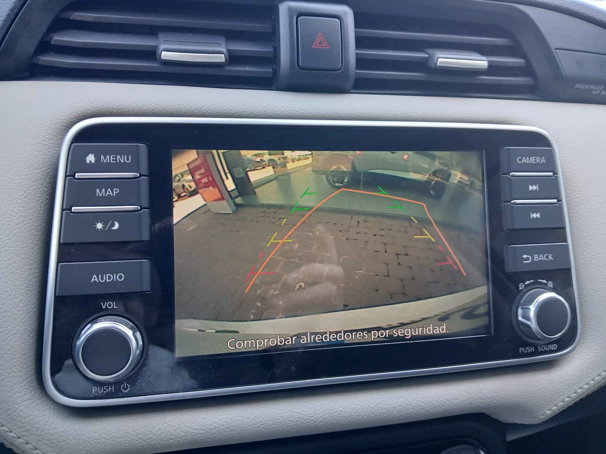 NISSAN Micra IG-T N-Connecta