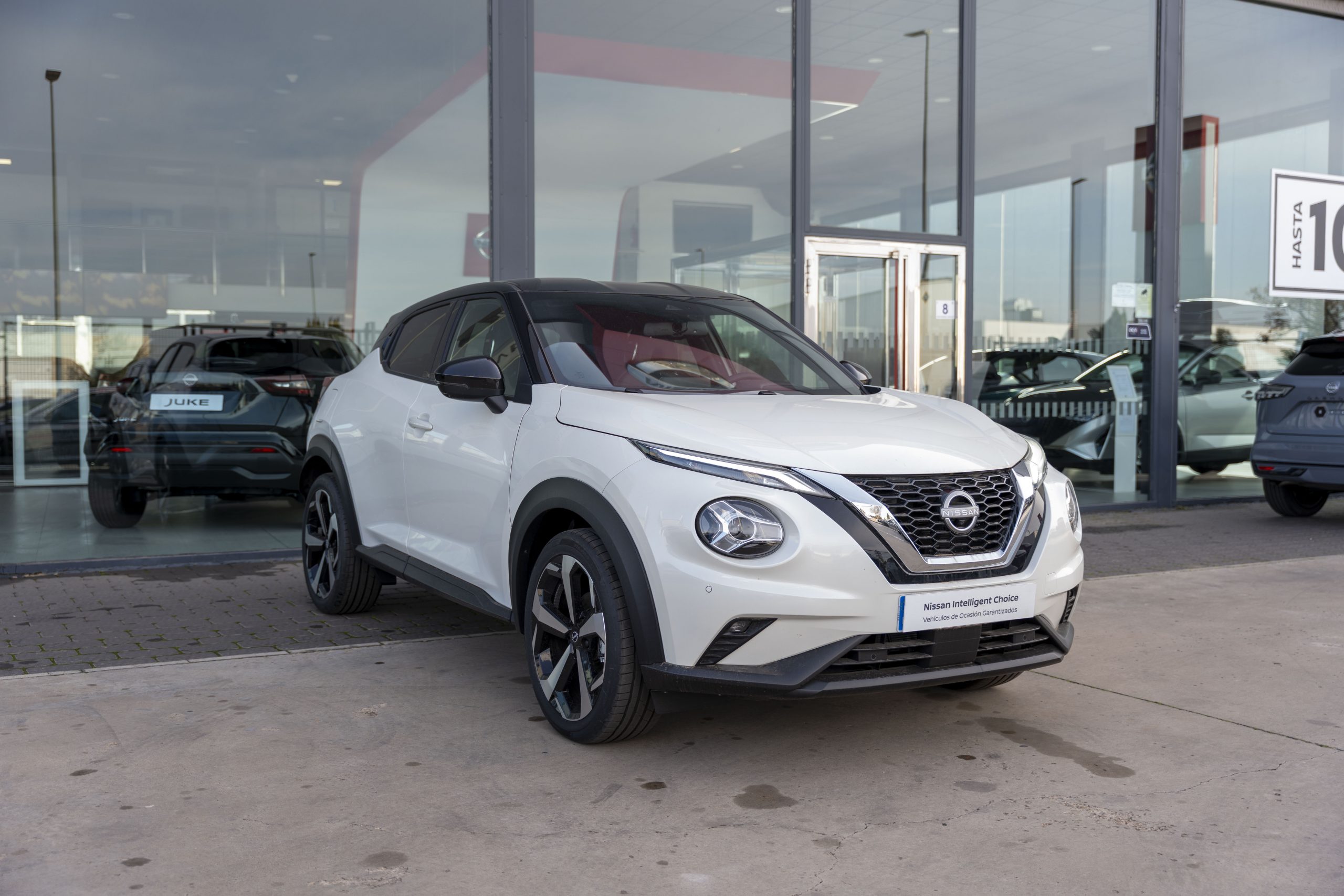 NISSAN Juke 1.6 Hybrid Tekna Auto