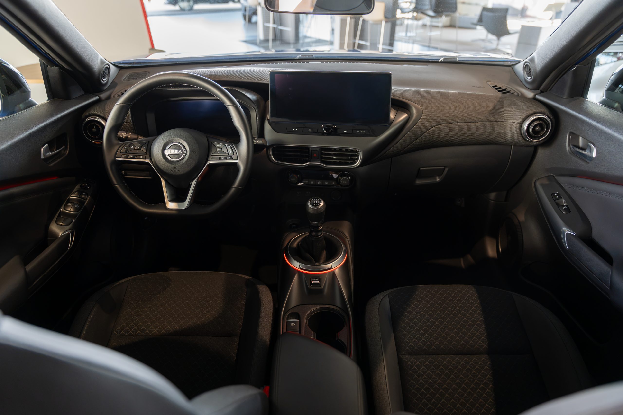 NISSAN Juke 1.0 DIG-T N-Connecta 4×2