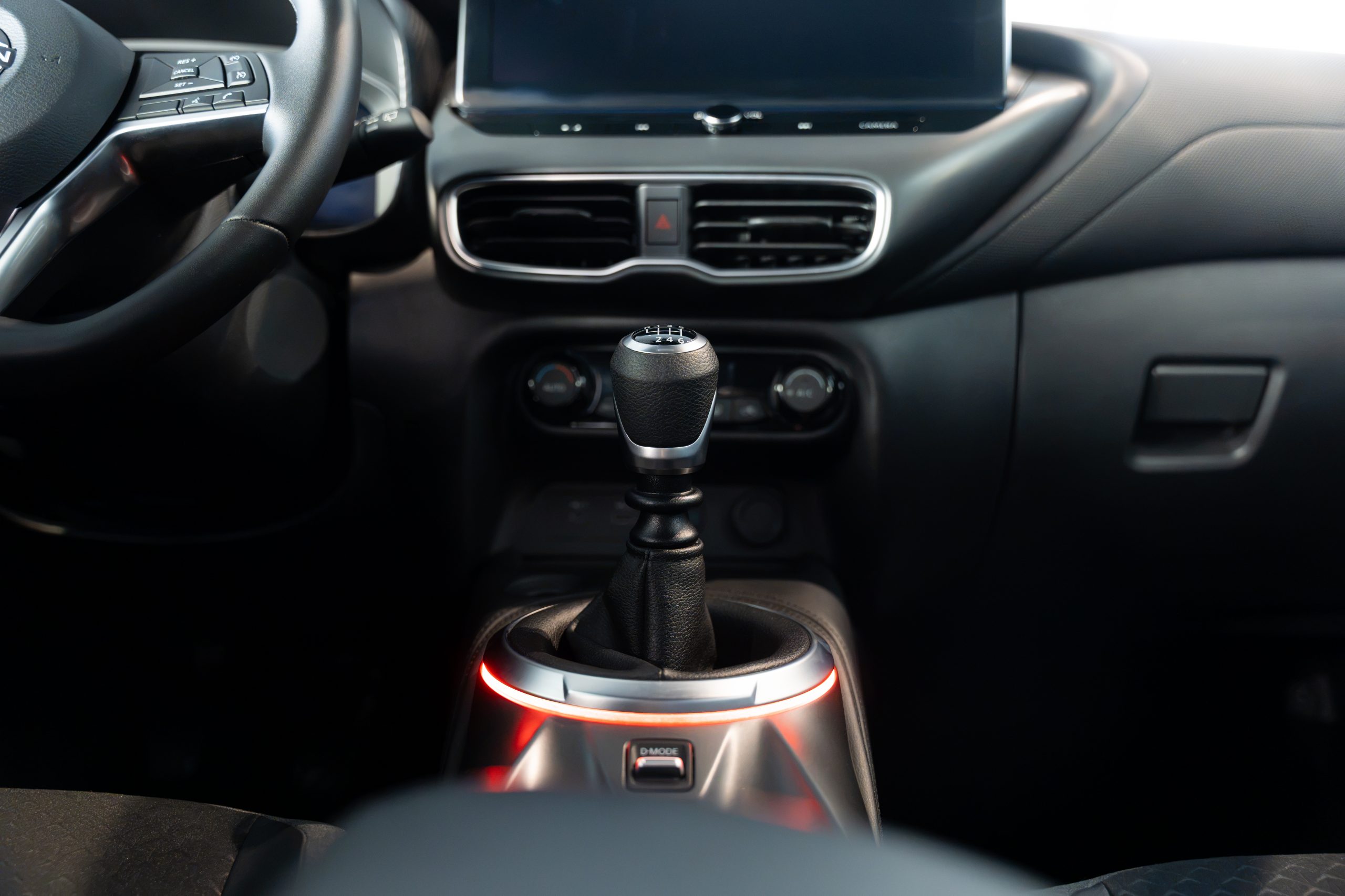 NISSAN Juke 1.0 DIG-T N-Connecta 4×2