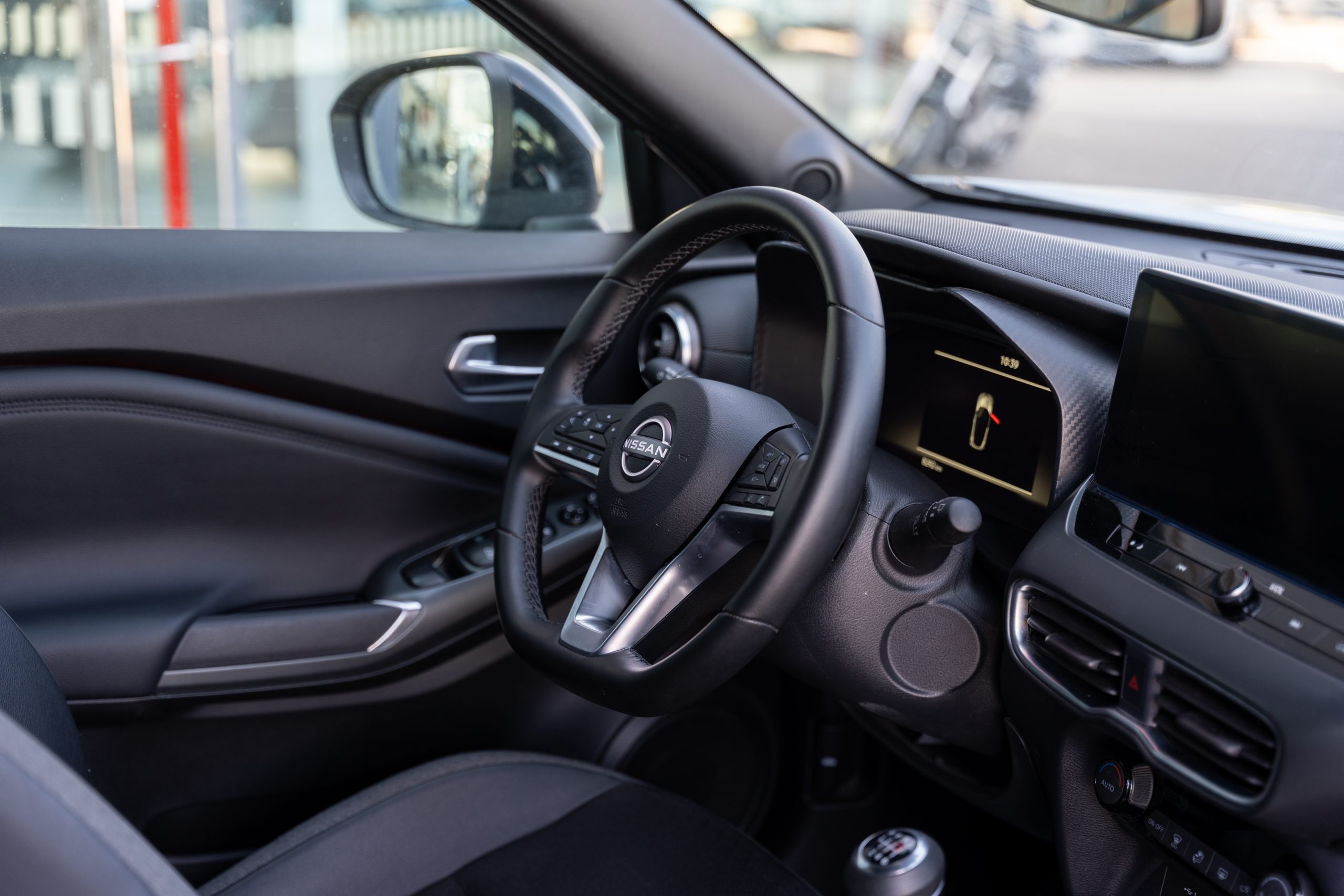 NISSAN Juke 1.0 DIG-T N-Connecta 4×2