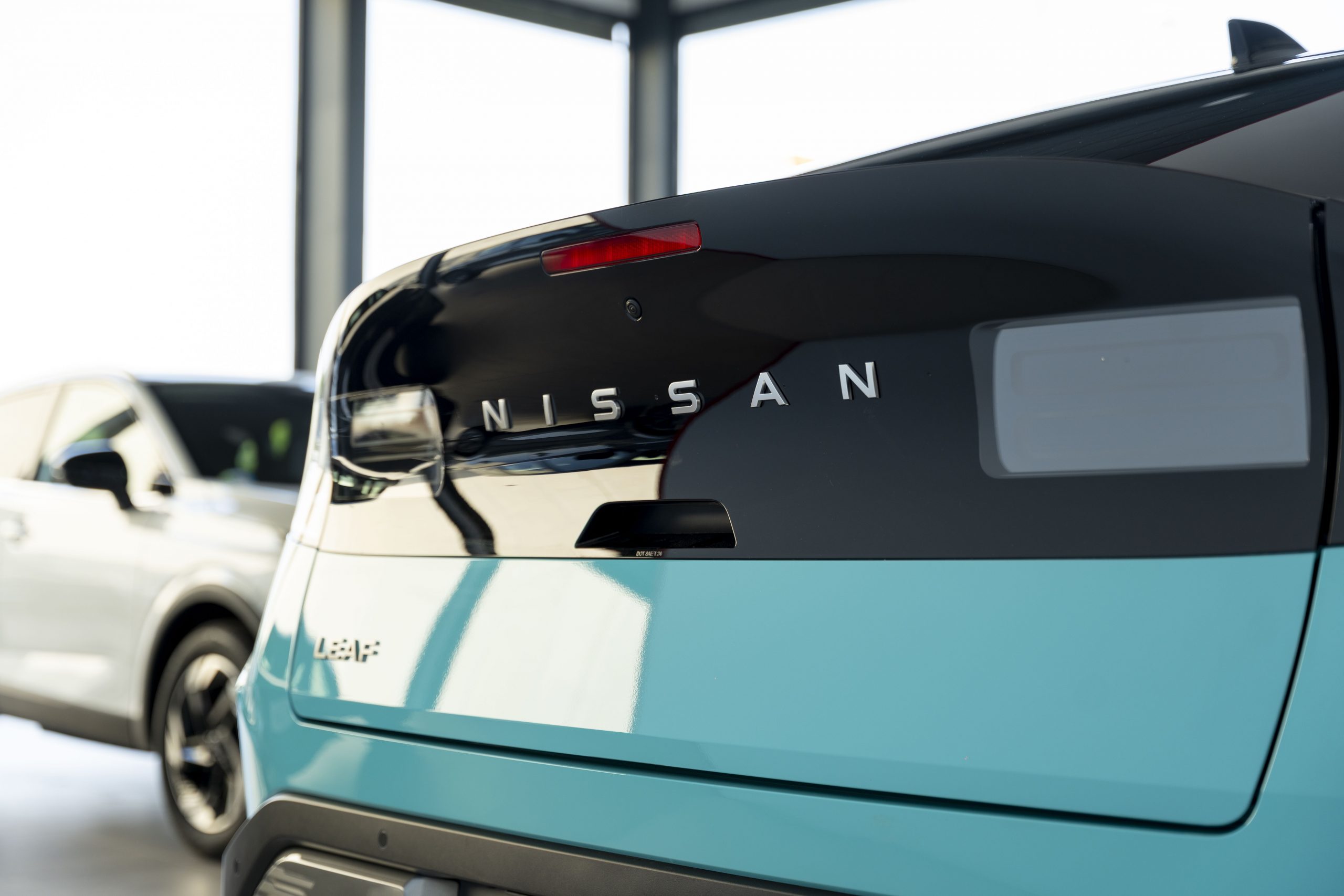 NISSAN Leaf 52 kWh Advance 130kW 4×2