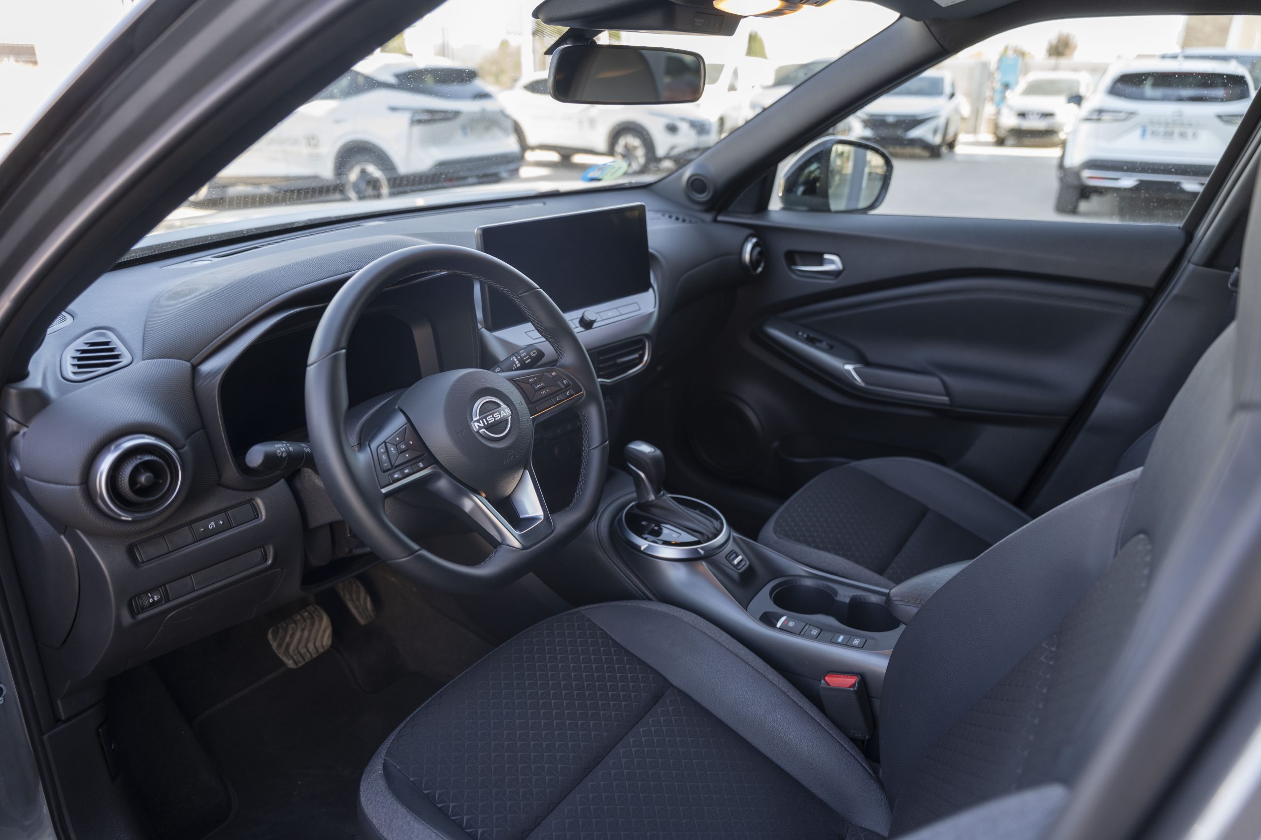 NISSAN Juke 1.6 Hybrid N-Connecta Auto
