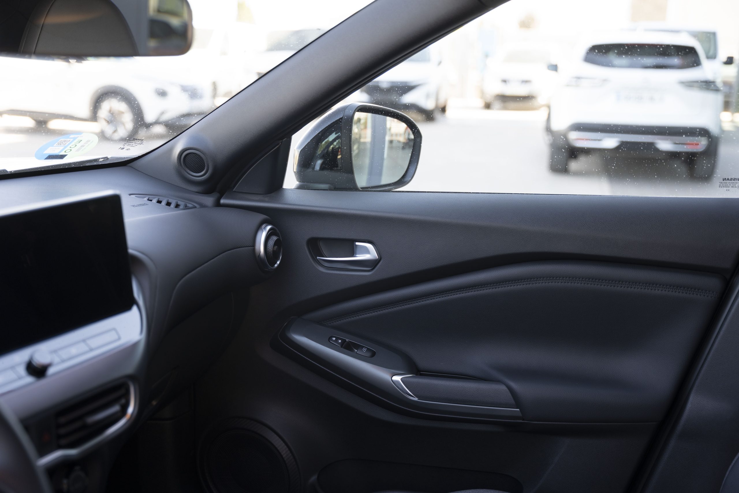NISSAN Juke 1.6 Hybrid N-Connecta Auto