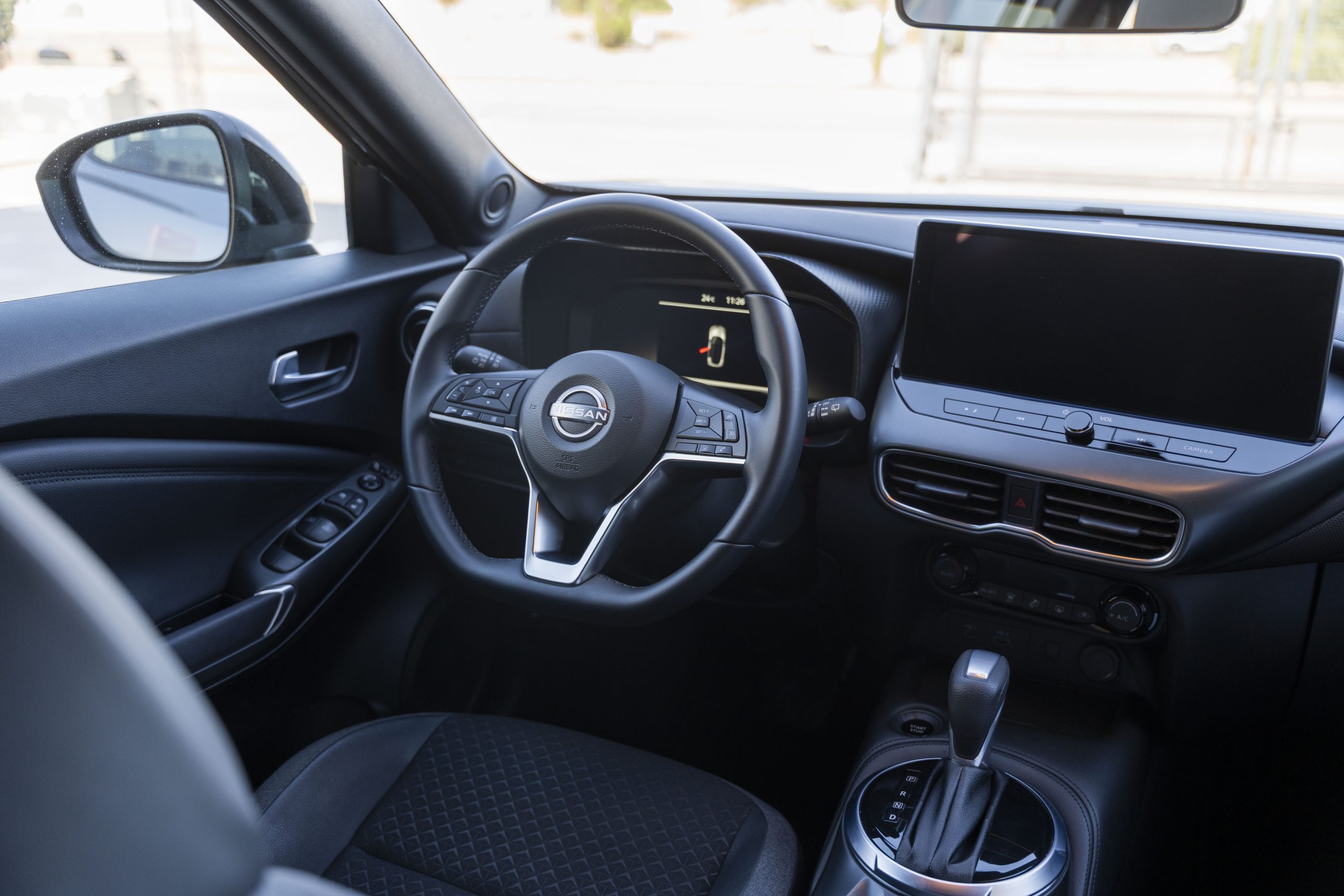 NISSAN Juke 1.6 Hybrid N-Connecta Auto