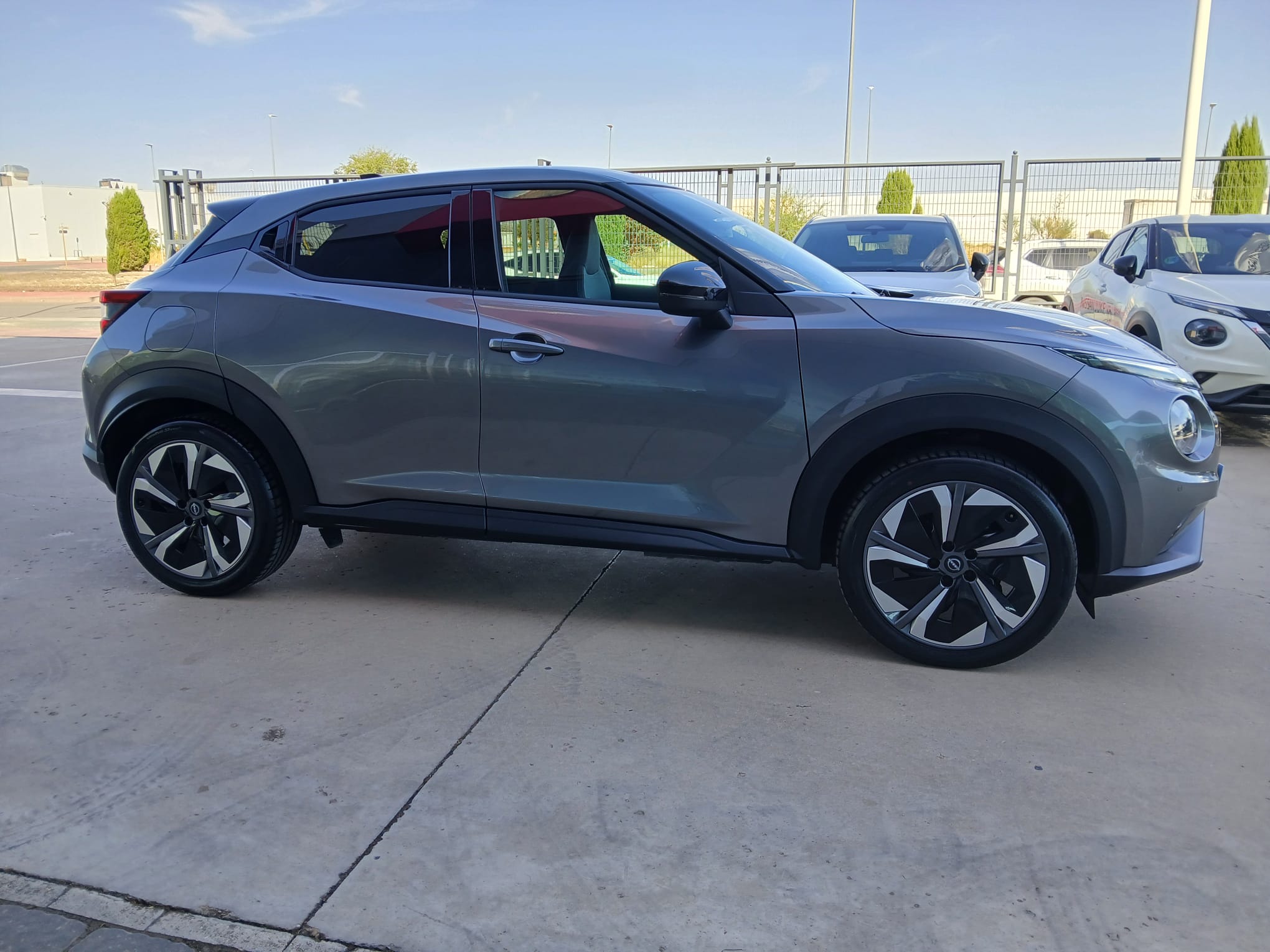 NISSAN Juke 1.6 Hybrid N-Connecta Auto