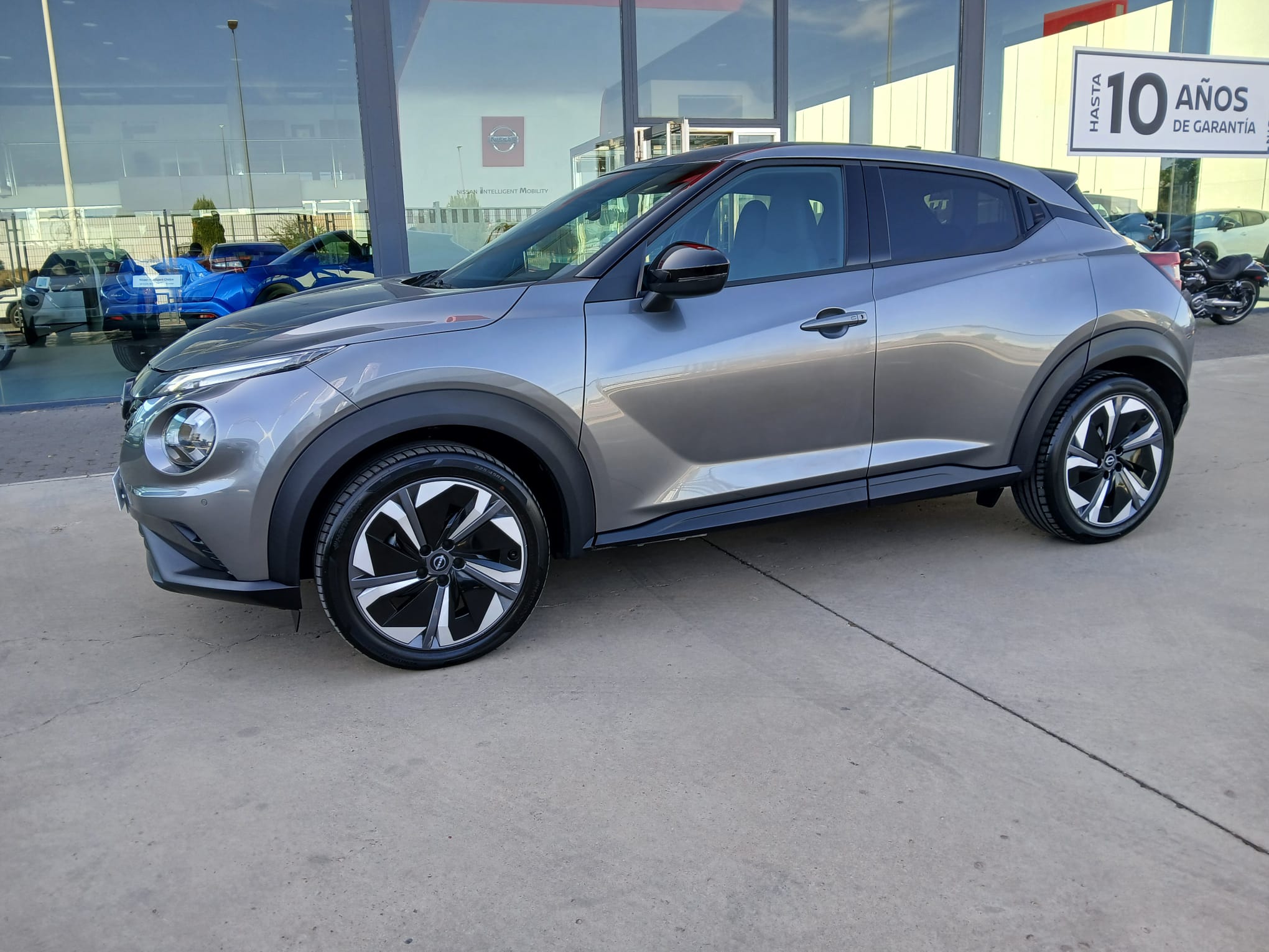 NISSAN Juke 1.6 Hybrid N-Connecta Auto