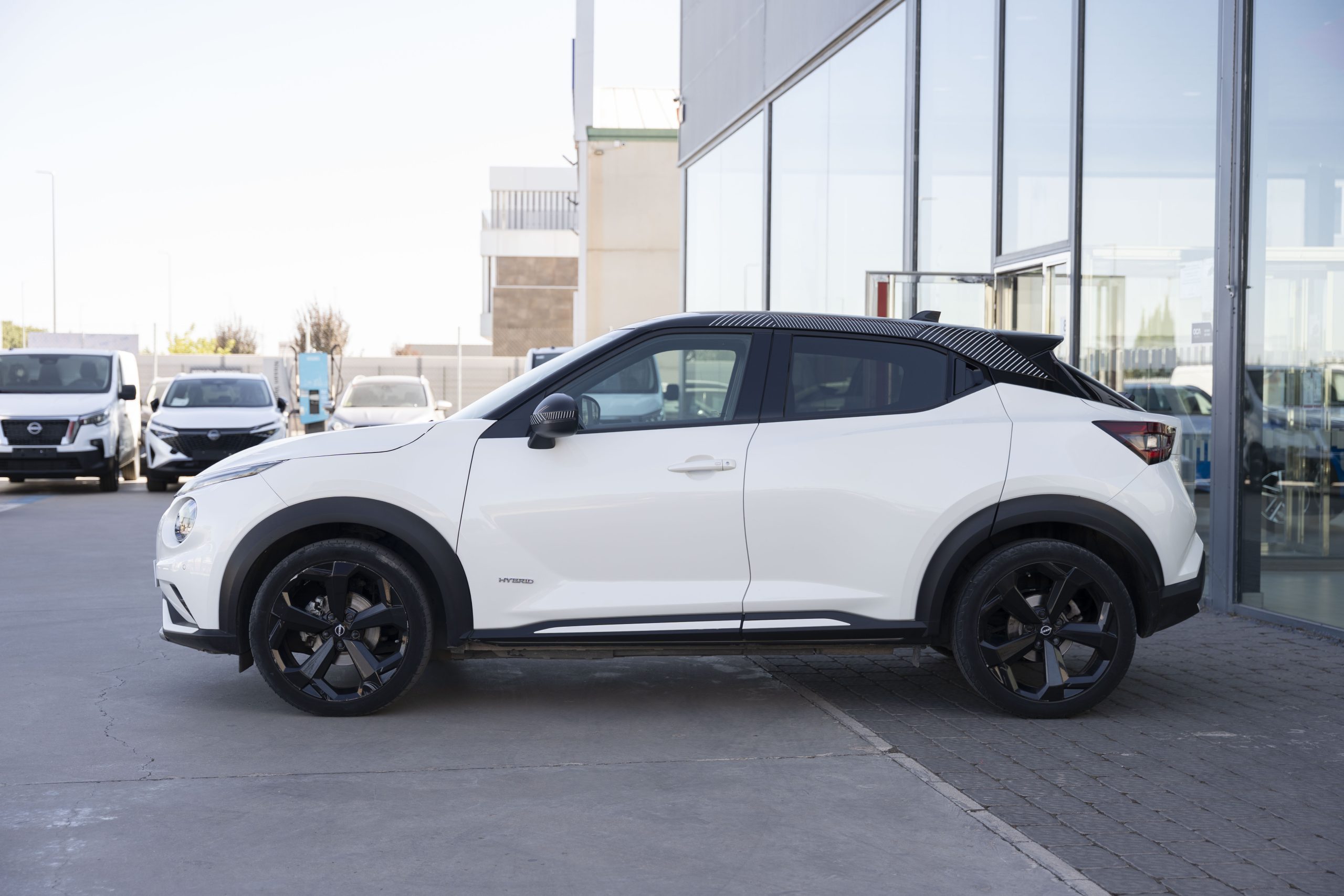 NISSAN Juke 1.6 Hybrid Premiere Editon Auto