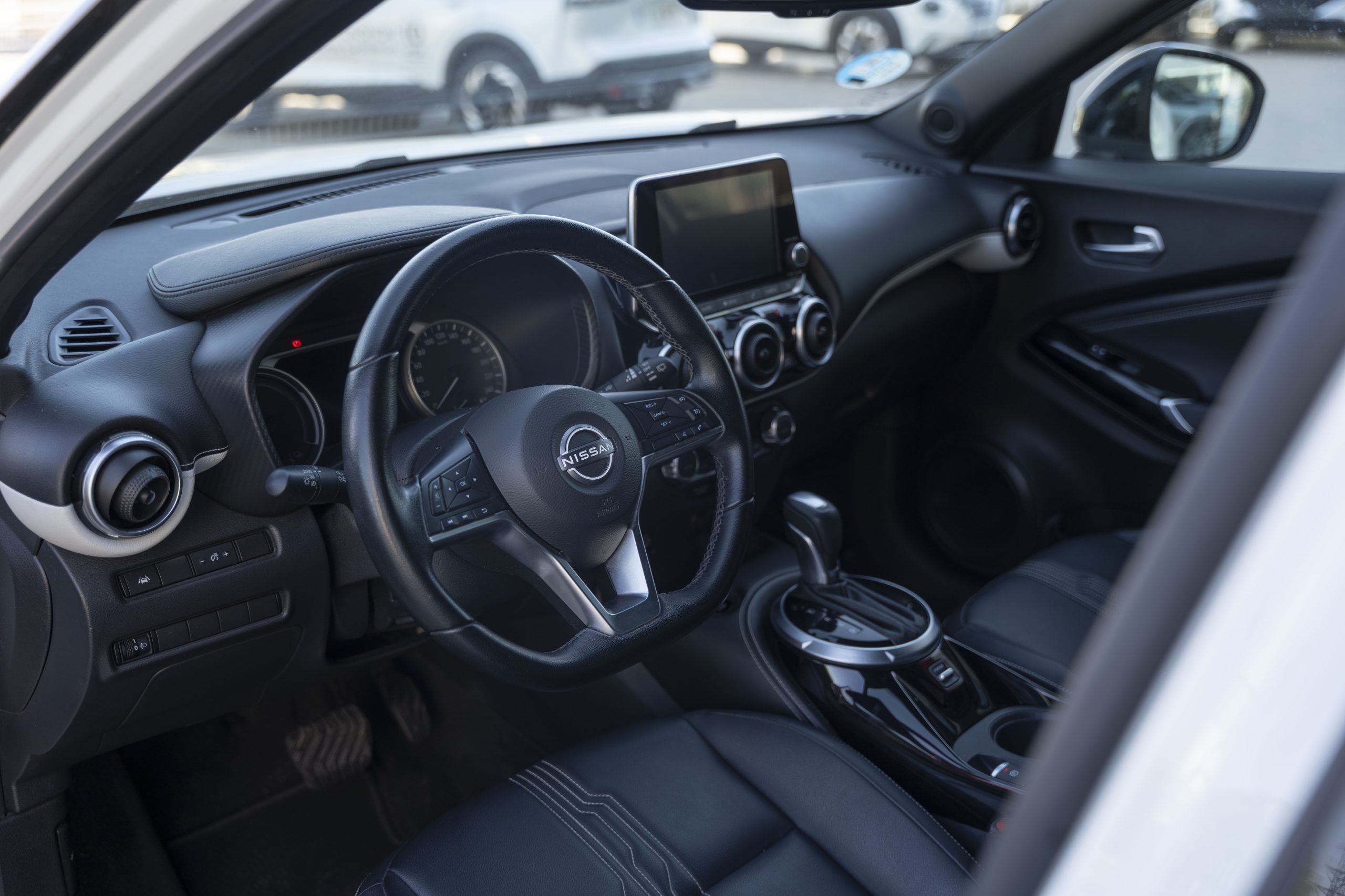 NISSAN Juke 1.6 Hybrid Premiere Editon Auto