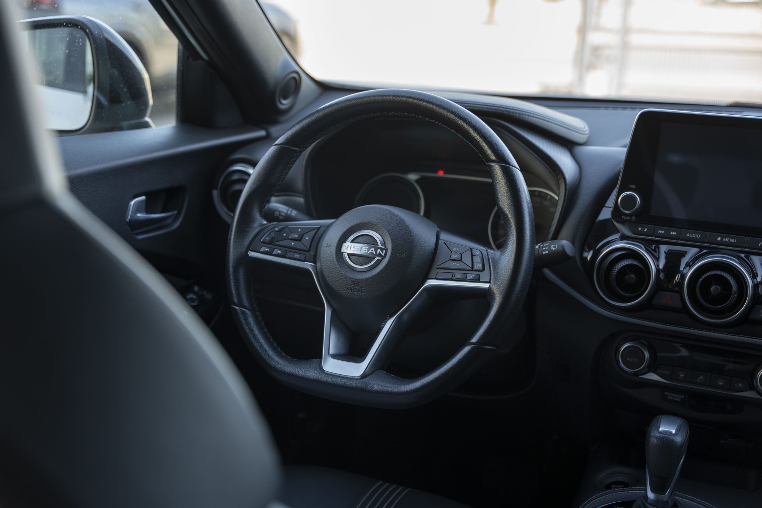 NISSAN Juke 1.6 Hybrid Premiere Editon Auto