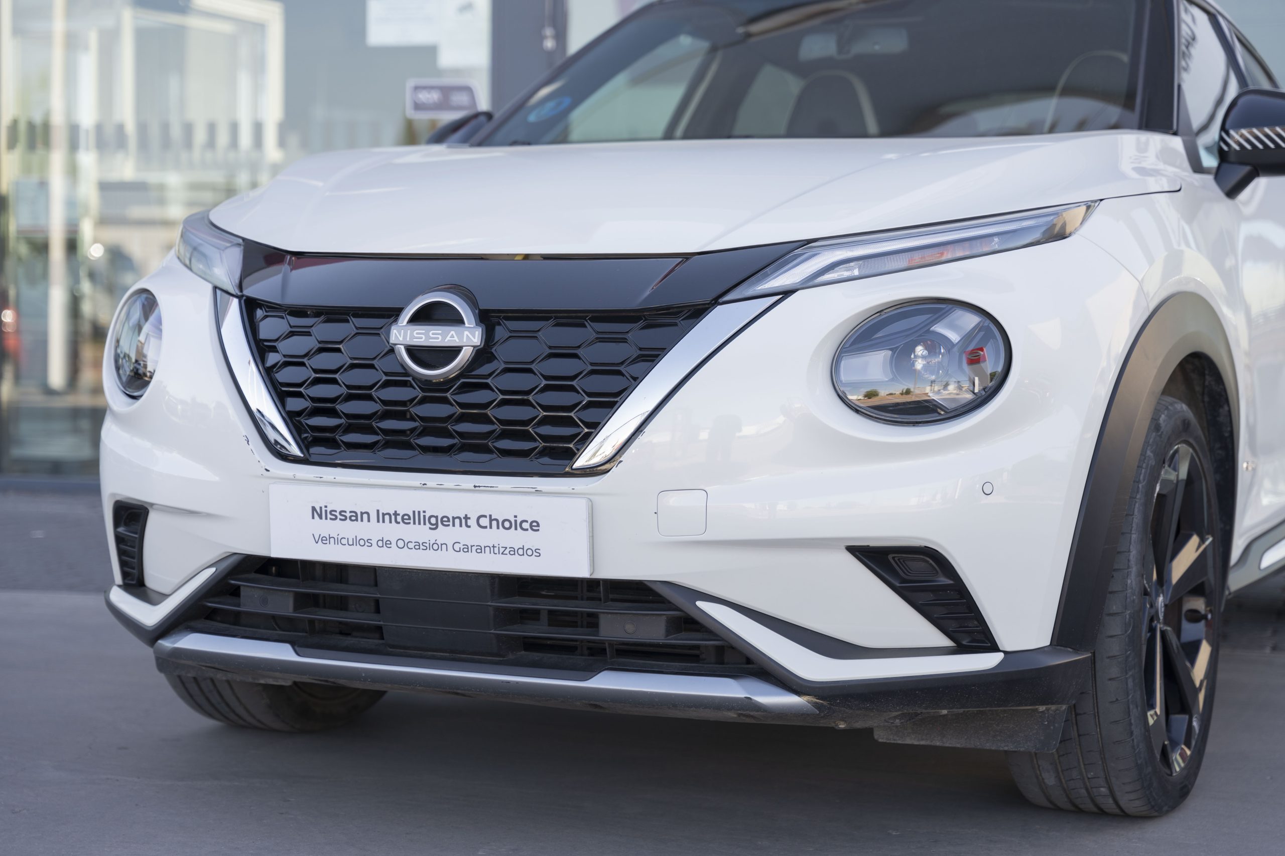NISSAN Juke 1.6 Hybrid Premiere Editon Auto