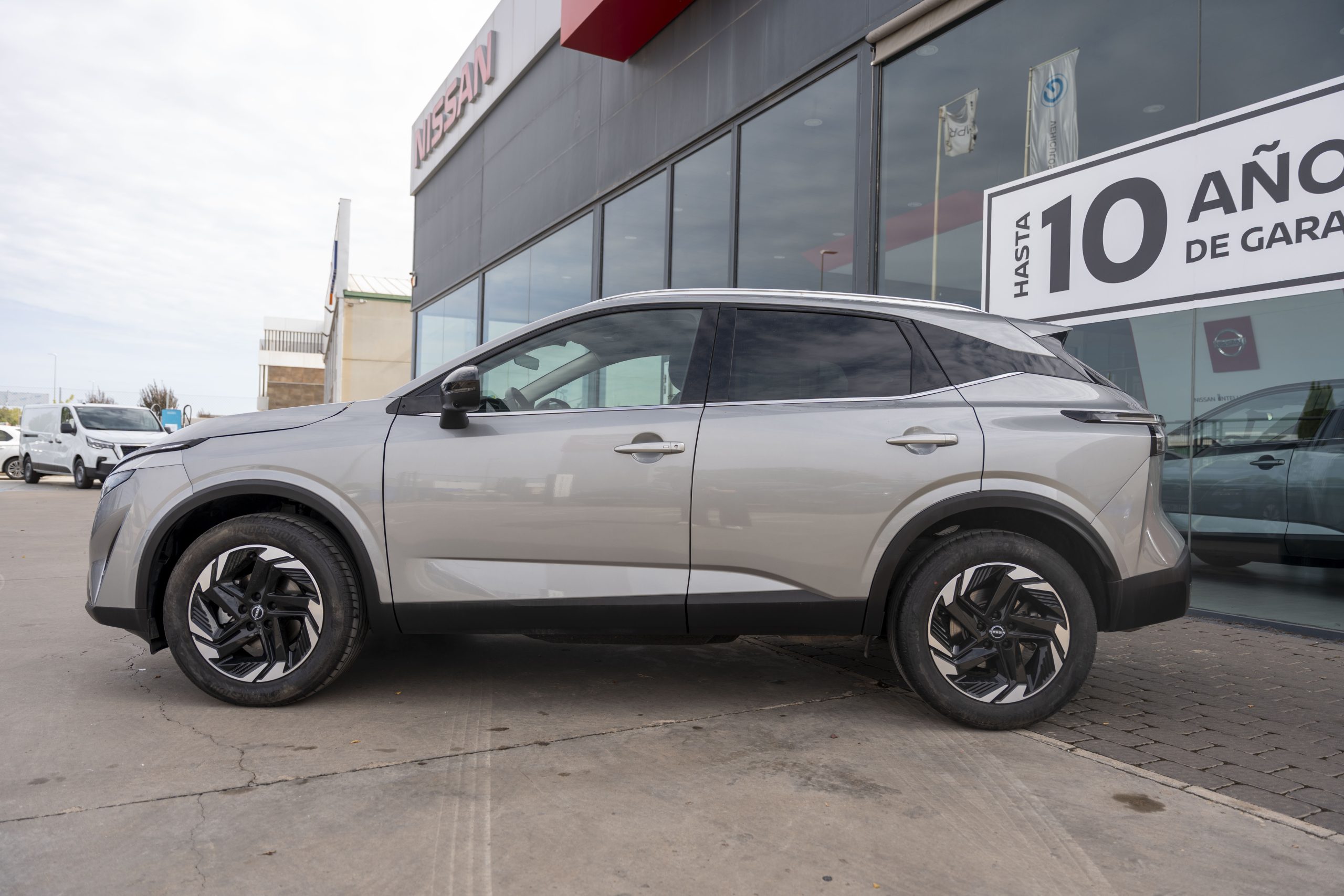 NISSAN Qashqai Qashqai 1.3 DIG-T mHEV 12V N-Connecta 4×2